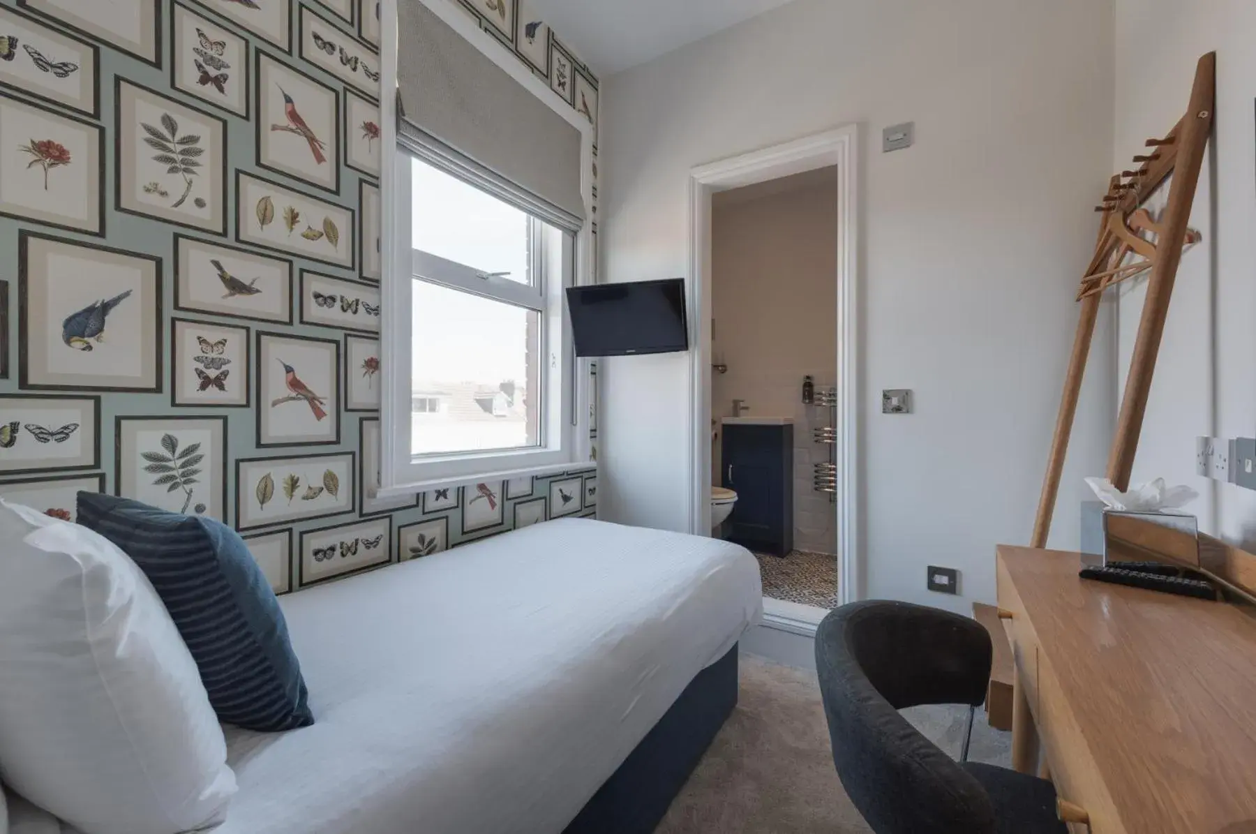 Small Single with Shower in Stattons Boutique Hotel & Restaurant Small Single with Shower in Stattons Boutique Hotel & Restaurant