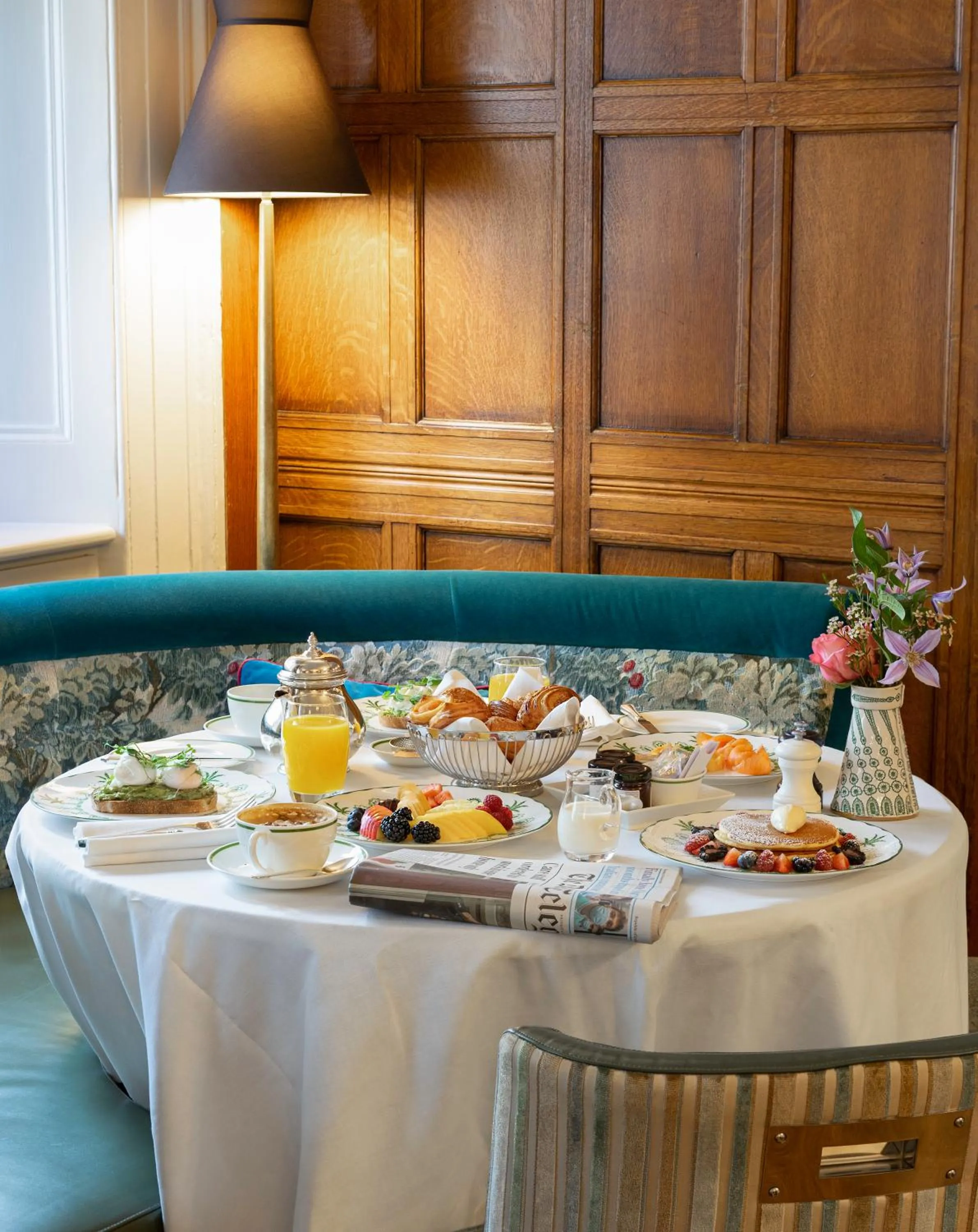 Restaurant/places to eat in Brown's Hotel, a Rocco Forte Hotel