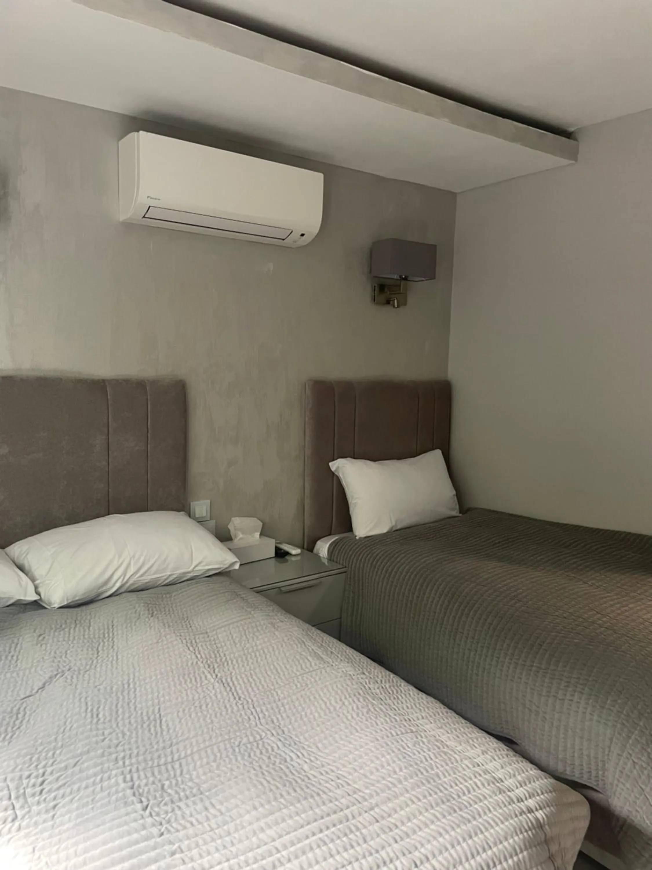 Bed in Park Avenue Hotel