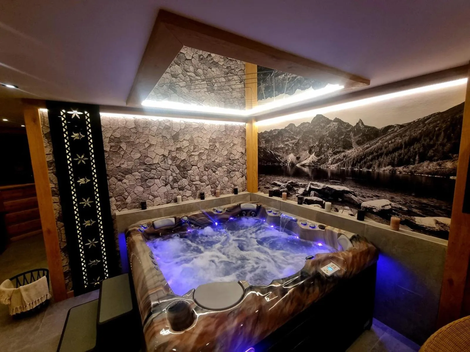 Hot Tub in Willa u Zwijaczy