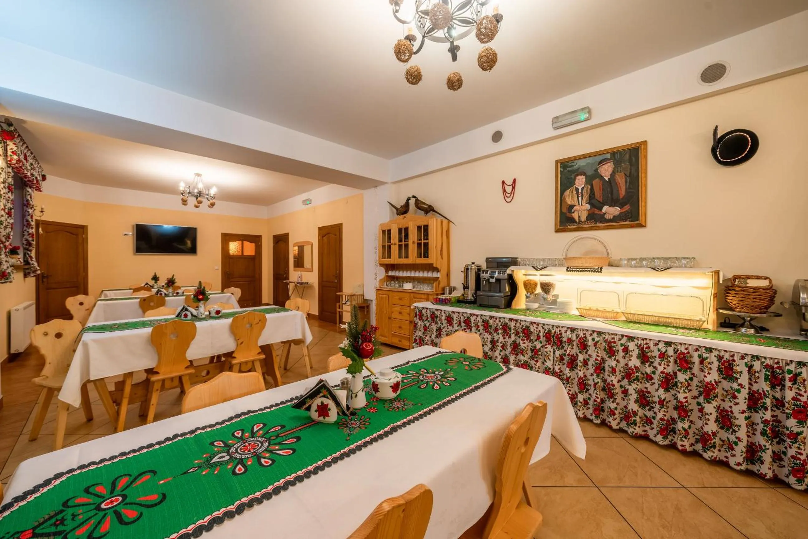 Food and drinks in Willa u Zwijaczy