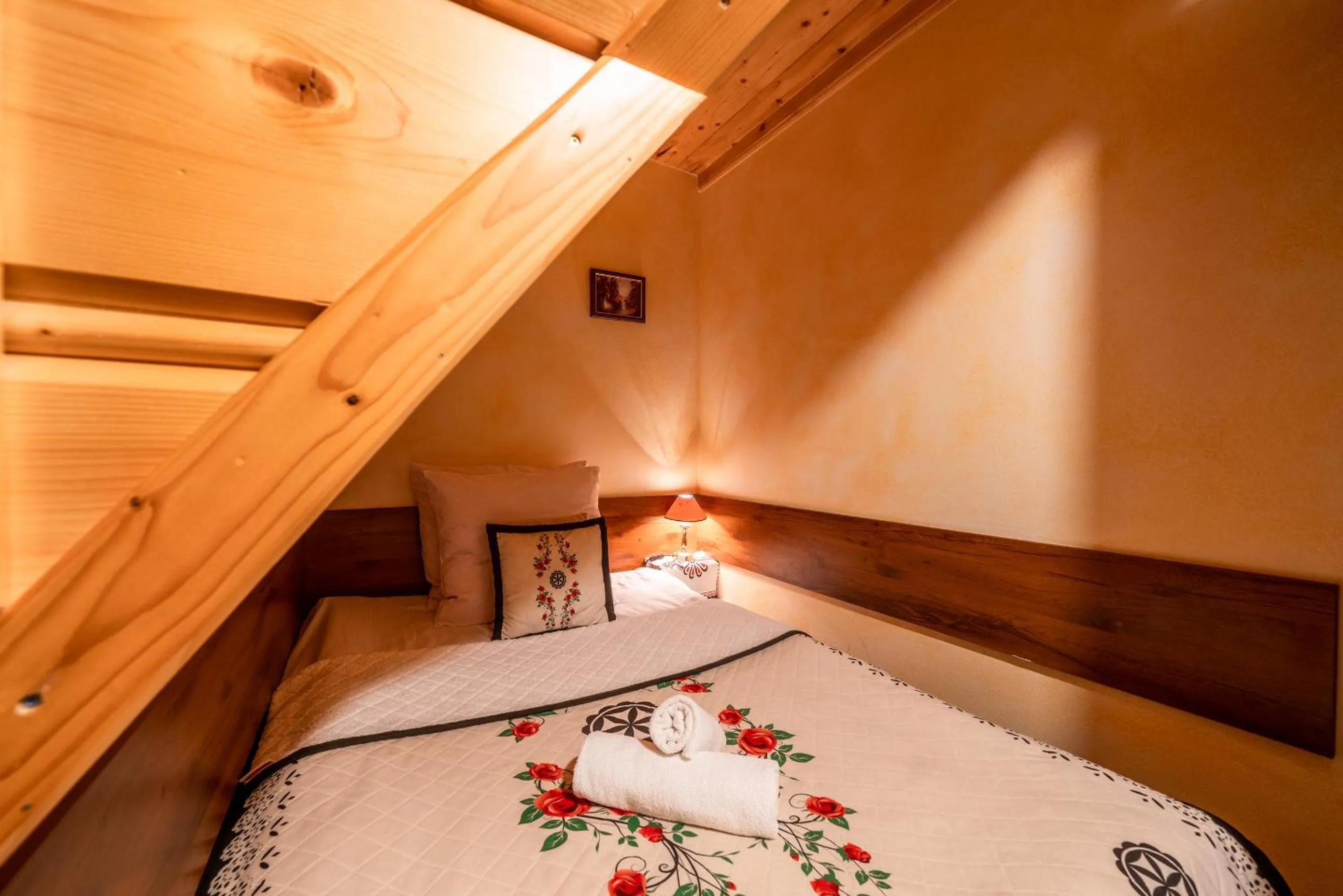 Bed in Willa u Zwijaczy