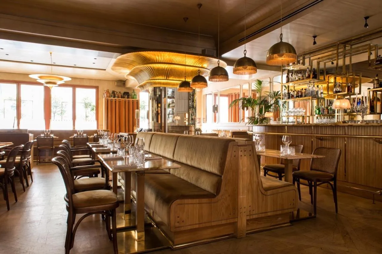 Restaurant/places to eat in Nolinski Paris - Evok Collection