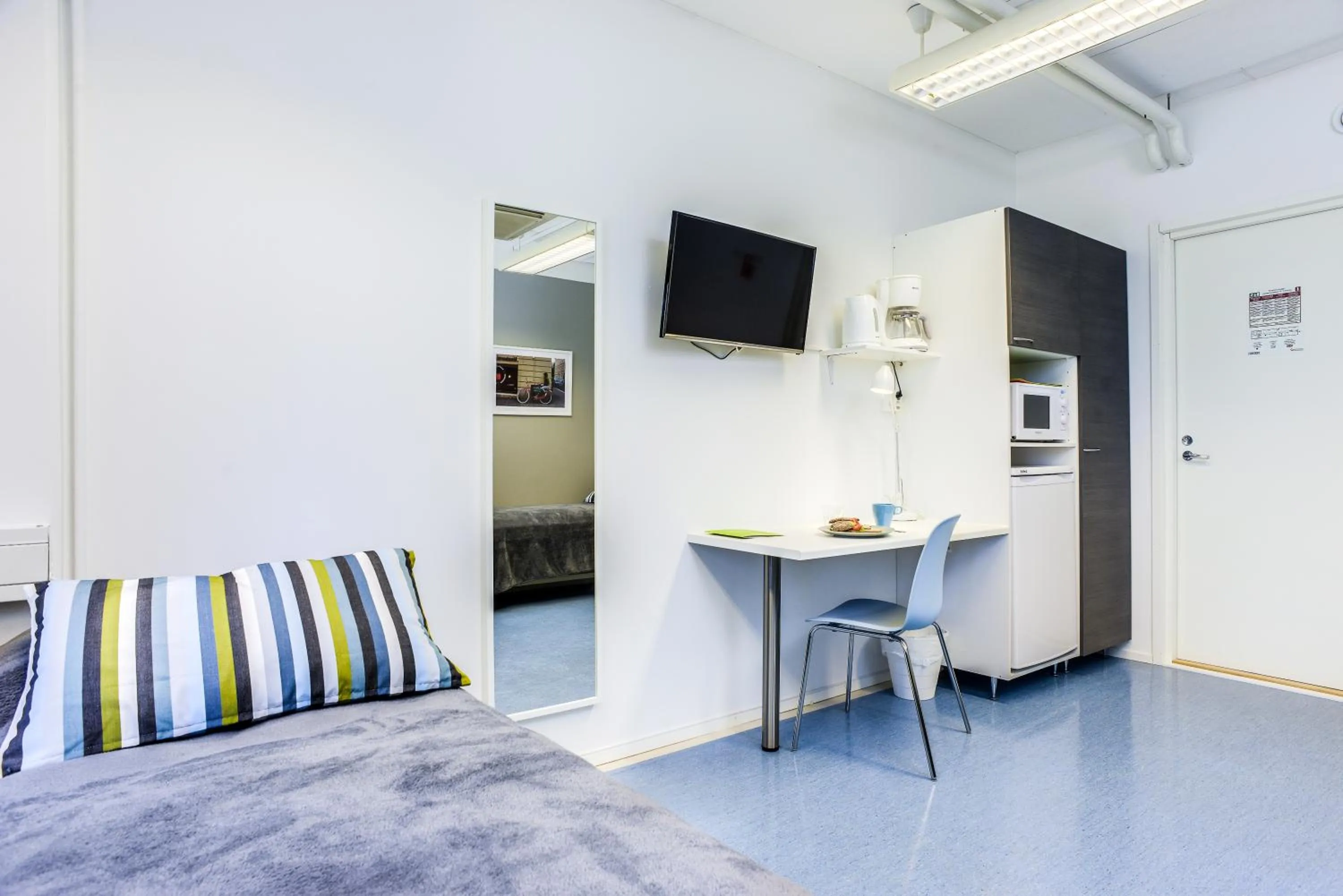 Bedroom in Forenom Hostel Vantaa Aviapolis