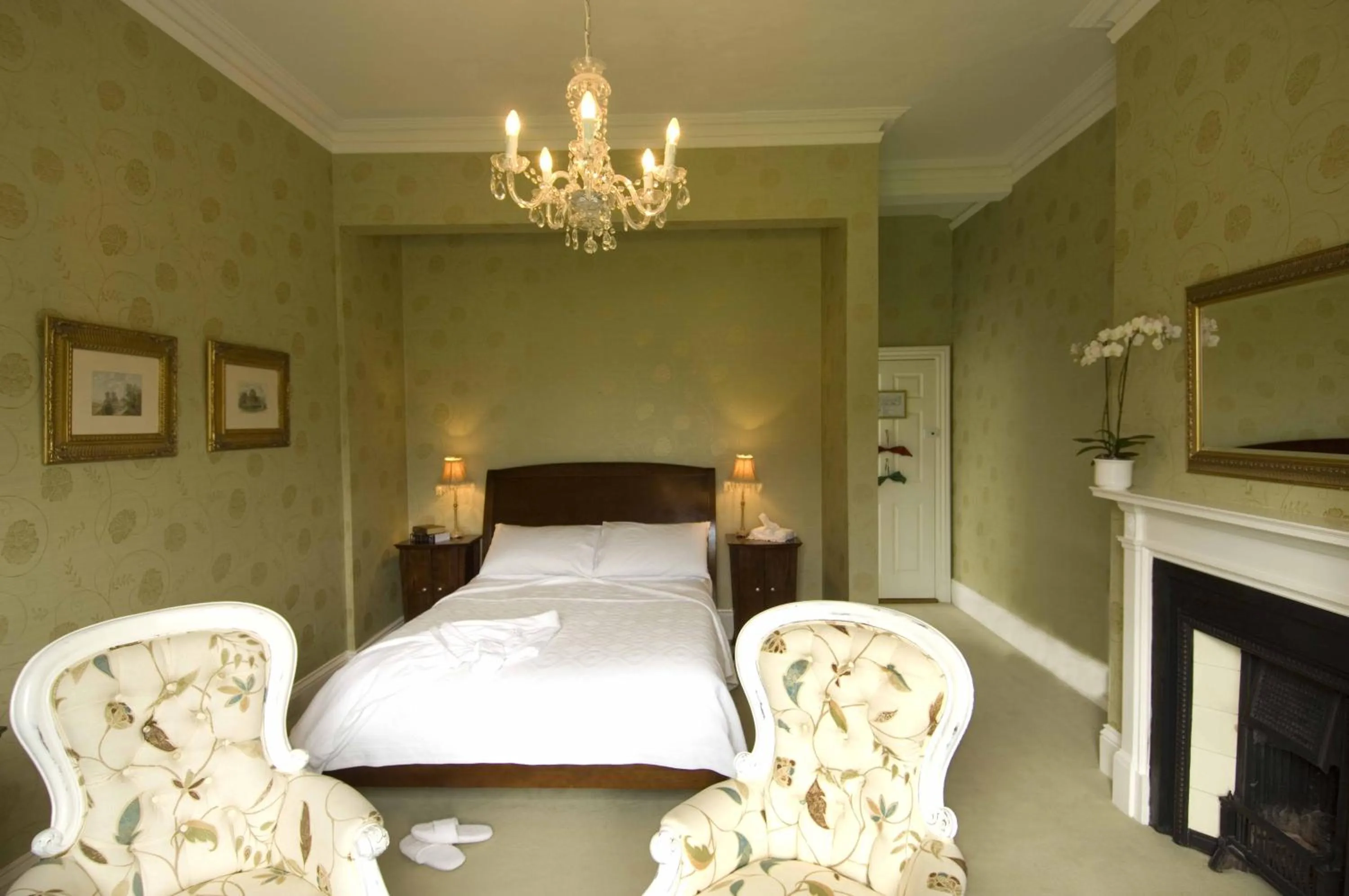 Bed in Dunbrody Country House Hotel