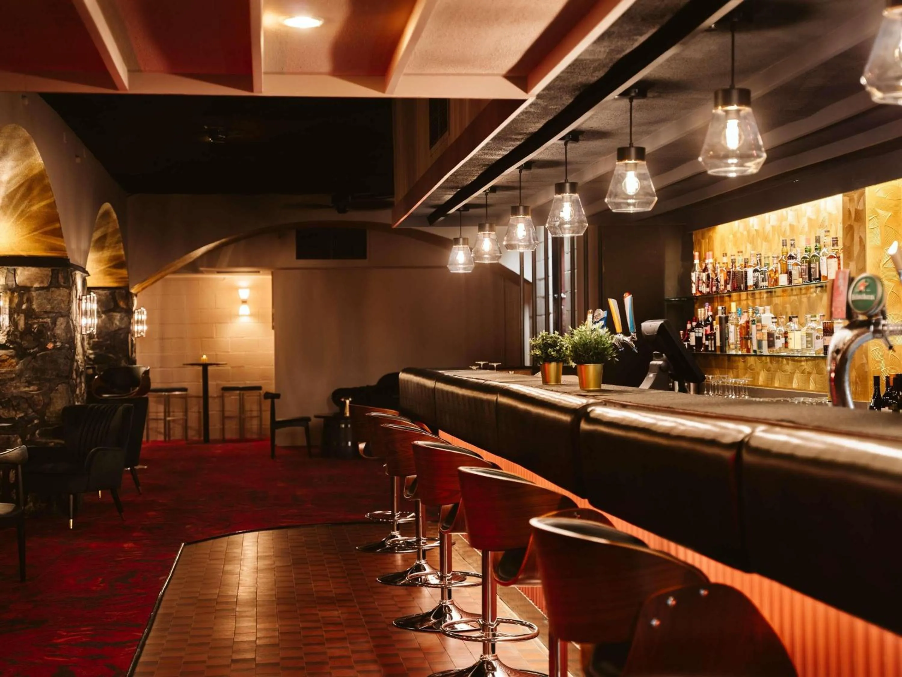 Lounge or bar in Mantra Bunbury