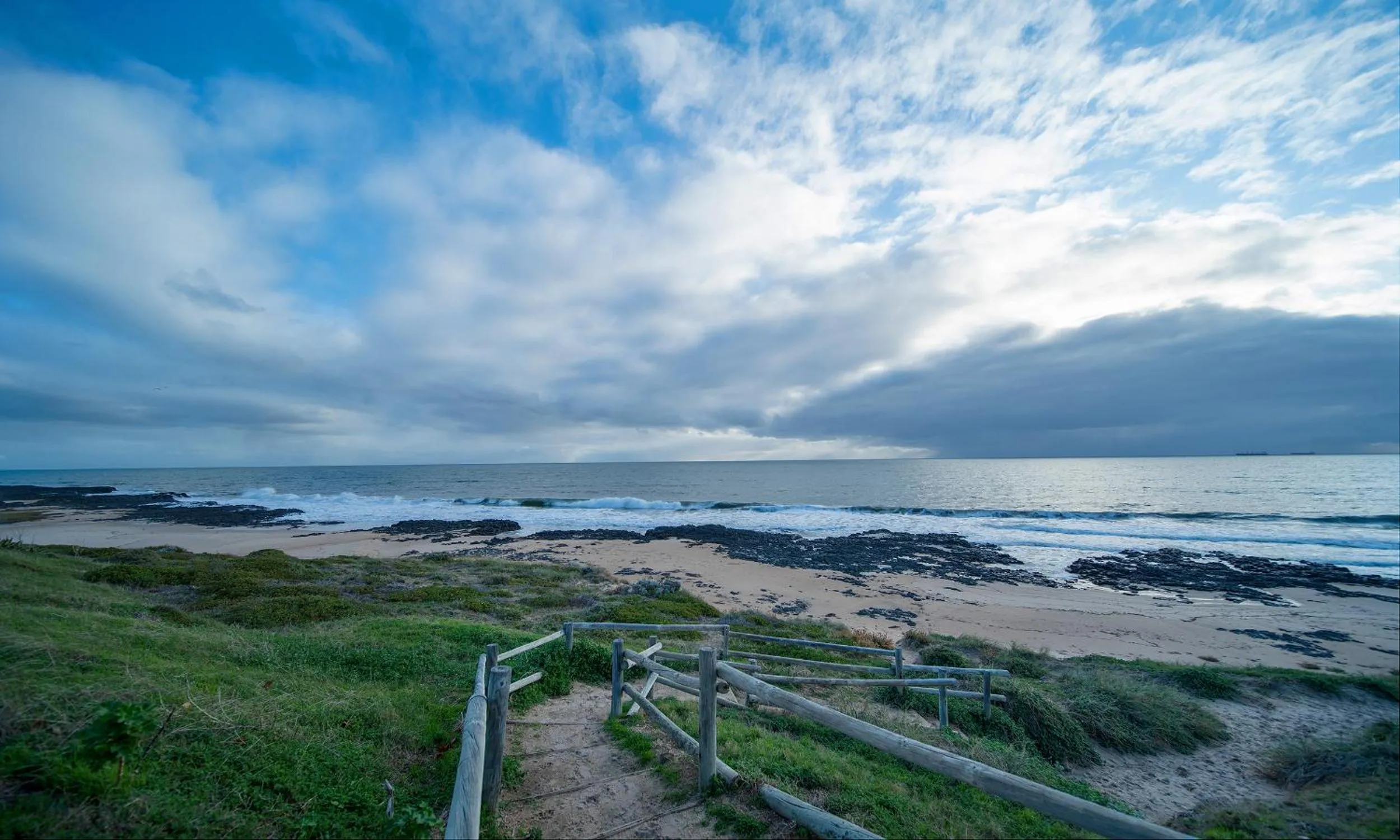 Beach in Mantra Bunbury