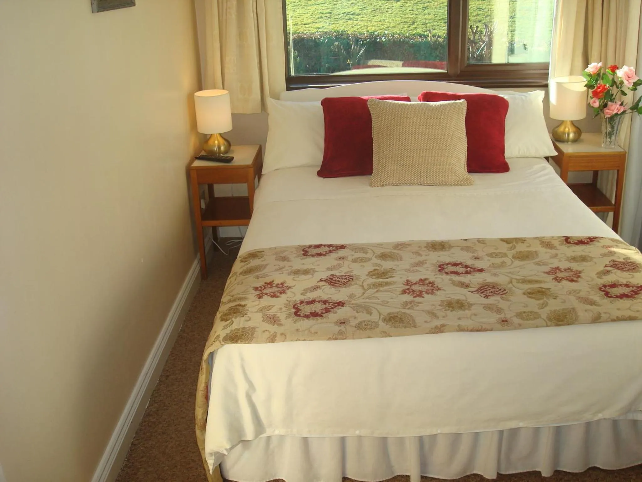 Bed in Athlumney Manor Guest Accommodation