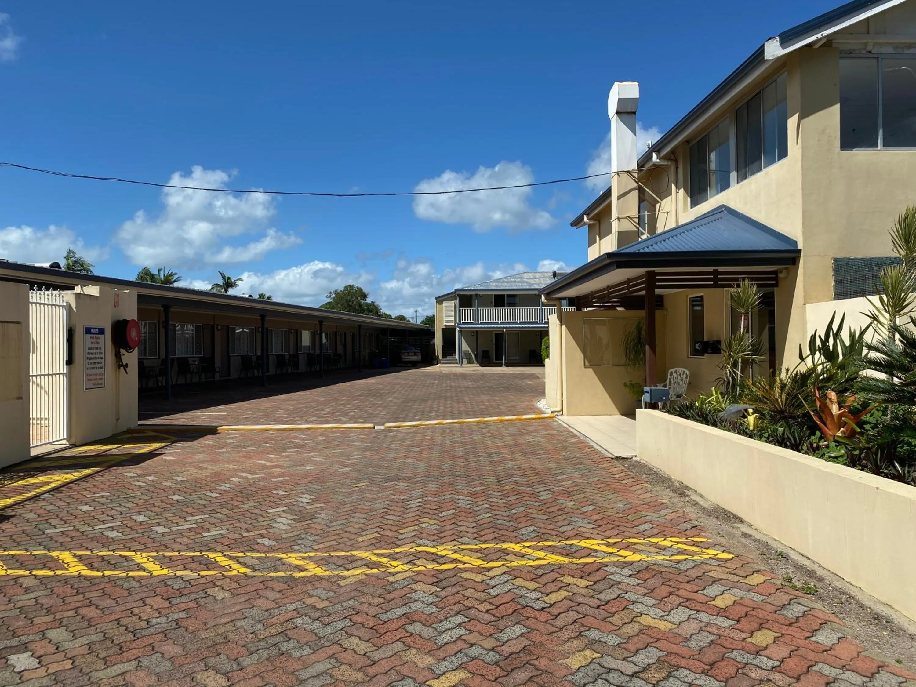 Property building in Hervey Bay Motel