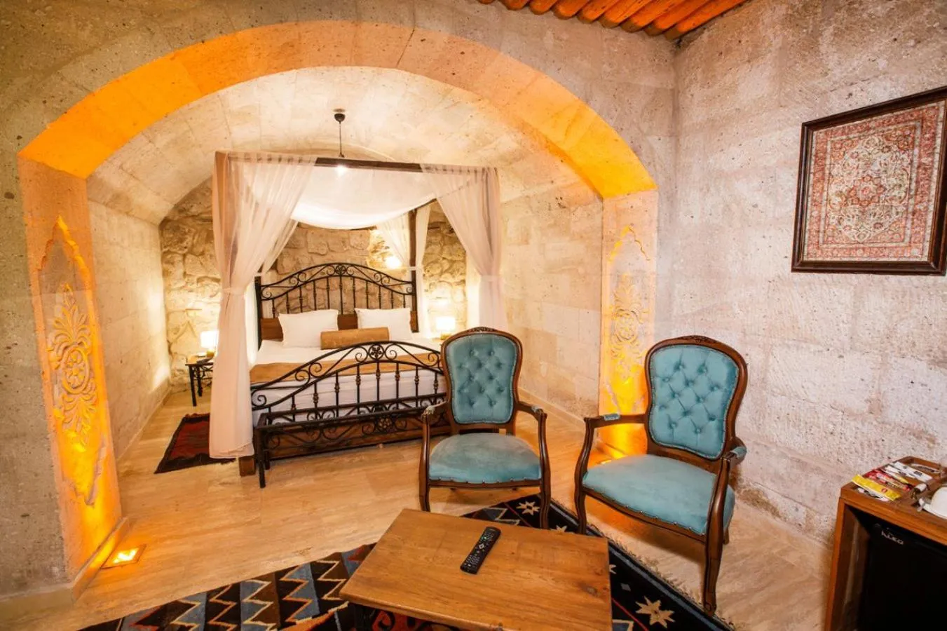 Bed in Caldera Cave Hotel