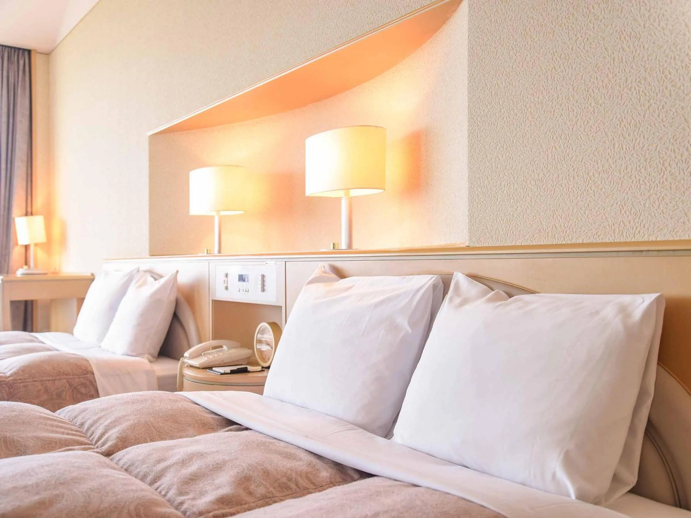 Photo of the whole room, Seating Area in Spring Golf and Art Resort Awaji