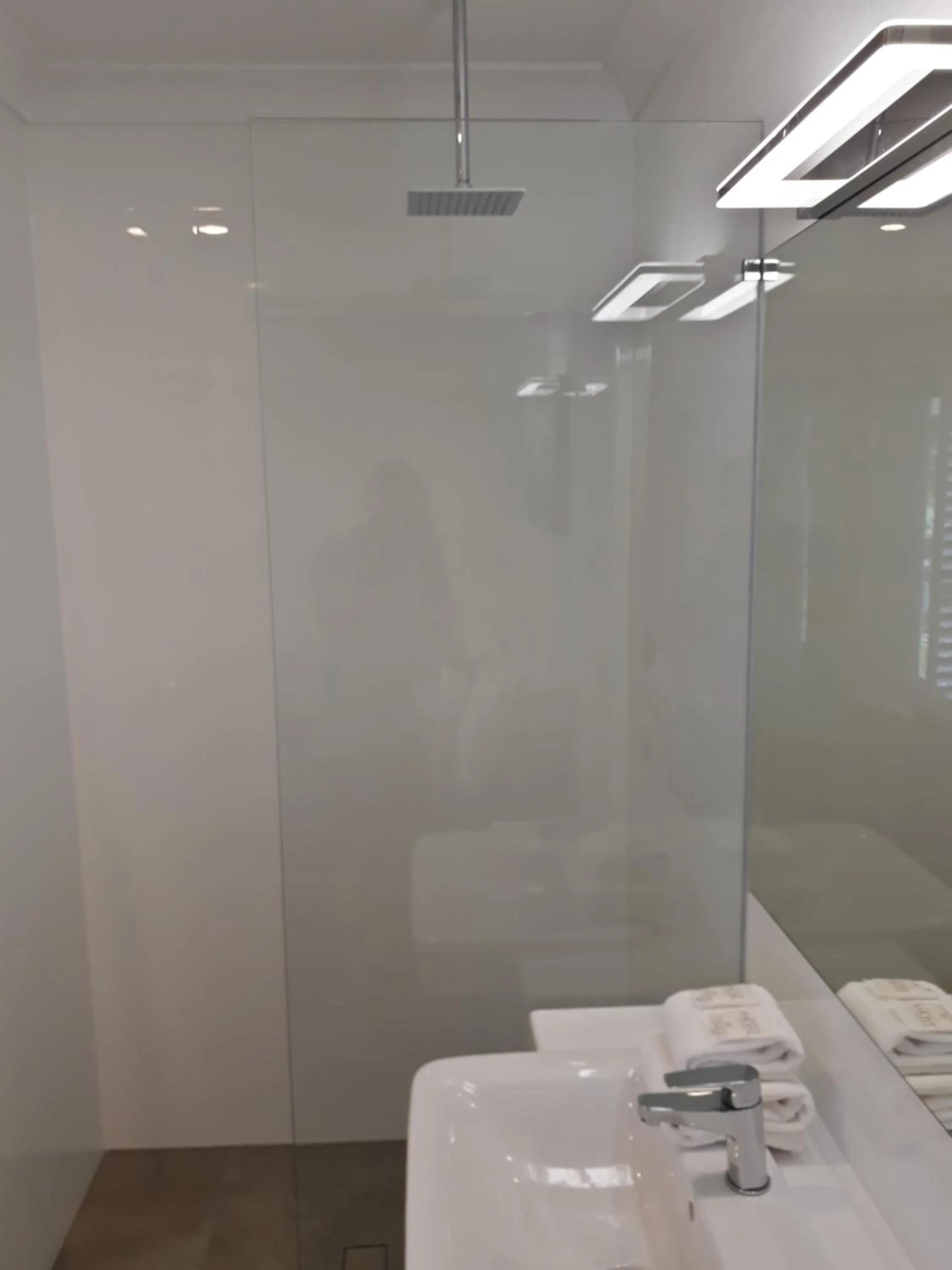 Bathroom in Pandanus Coolum Beach