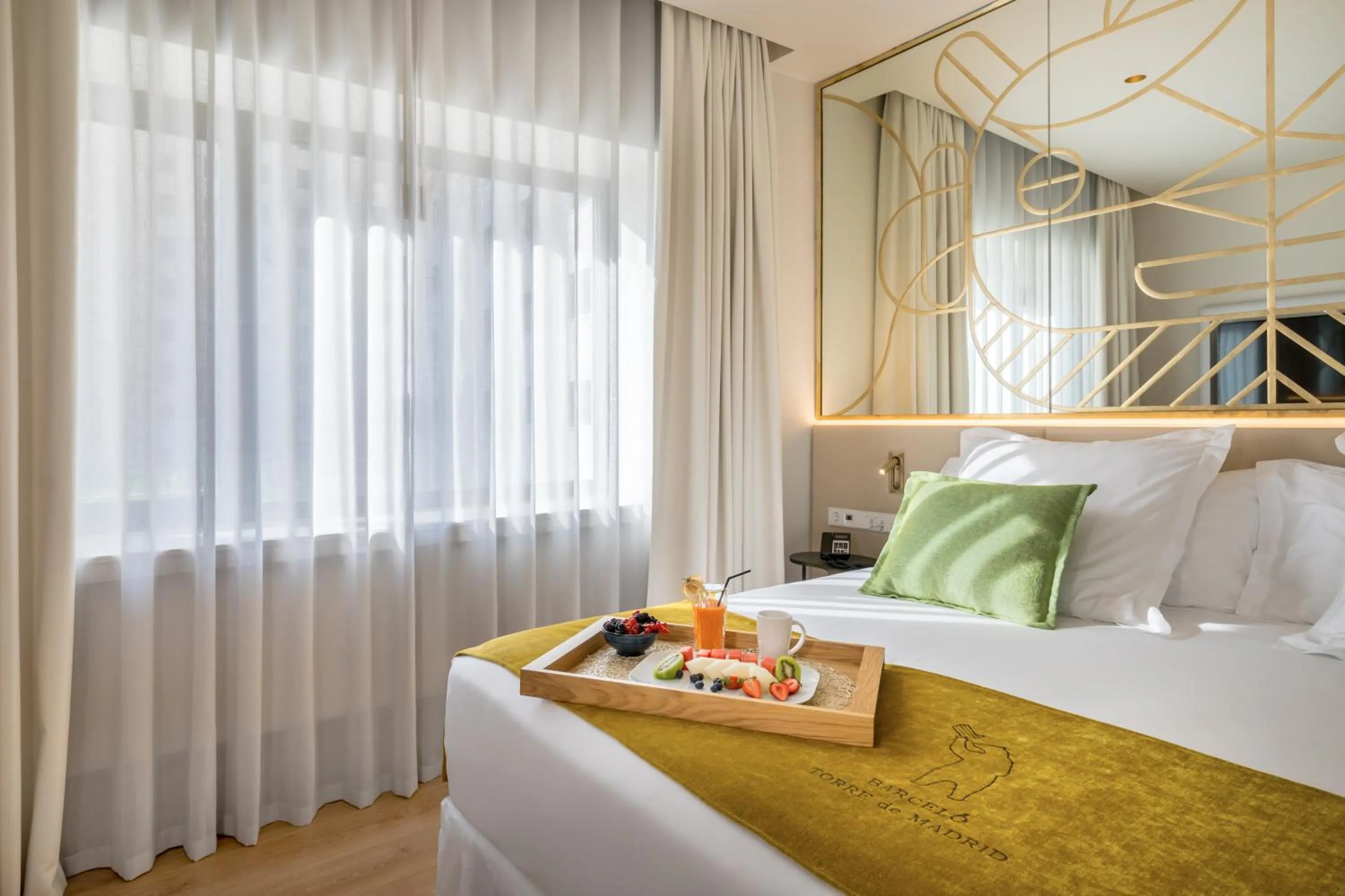 Bathroom, Bed in Barceló Torre de Madrid