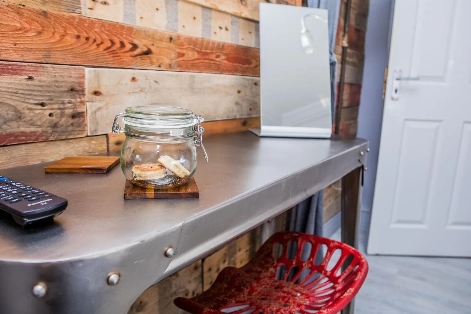 Dining area in James' Place at Dowlais