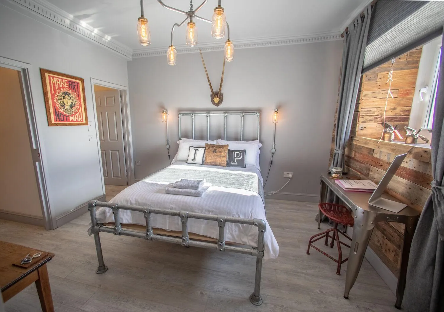 Bed in James' Place at Dowlais