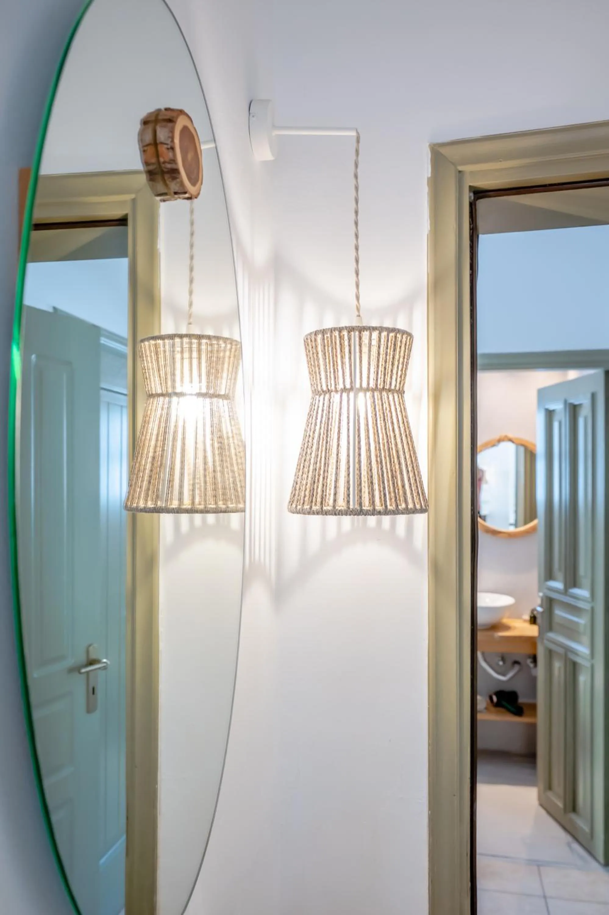 Photo of the whole room in Aldea