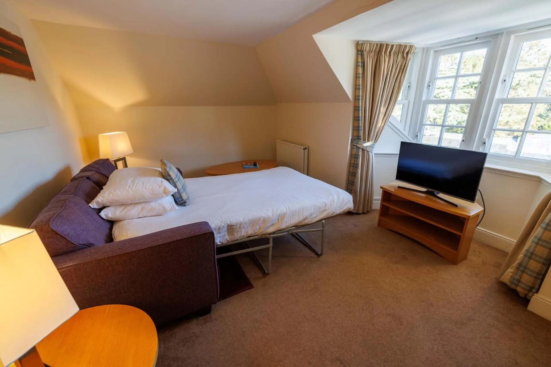 Bed in Moness Resort