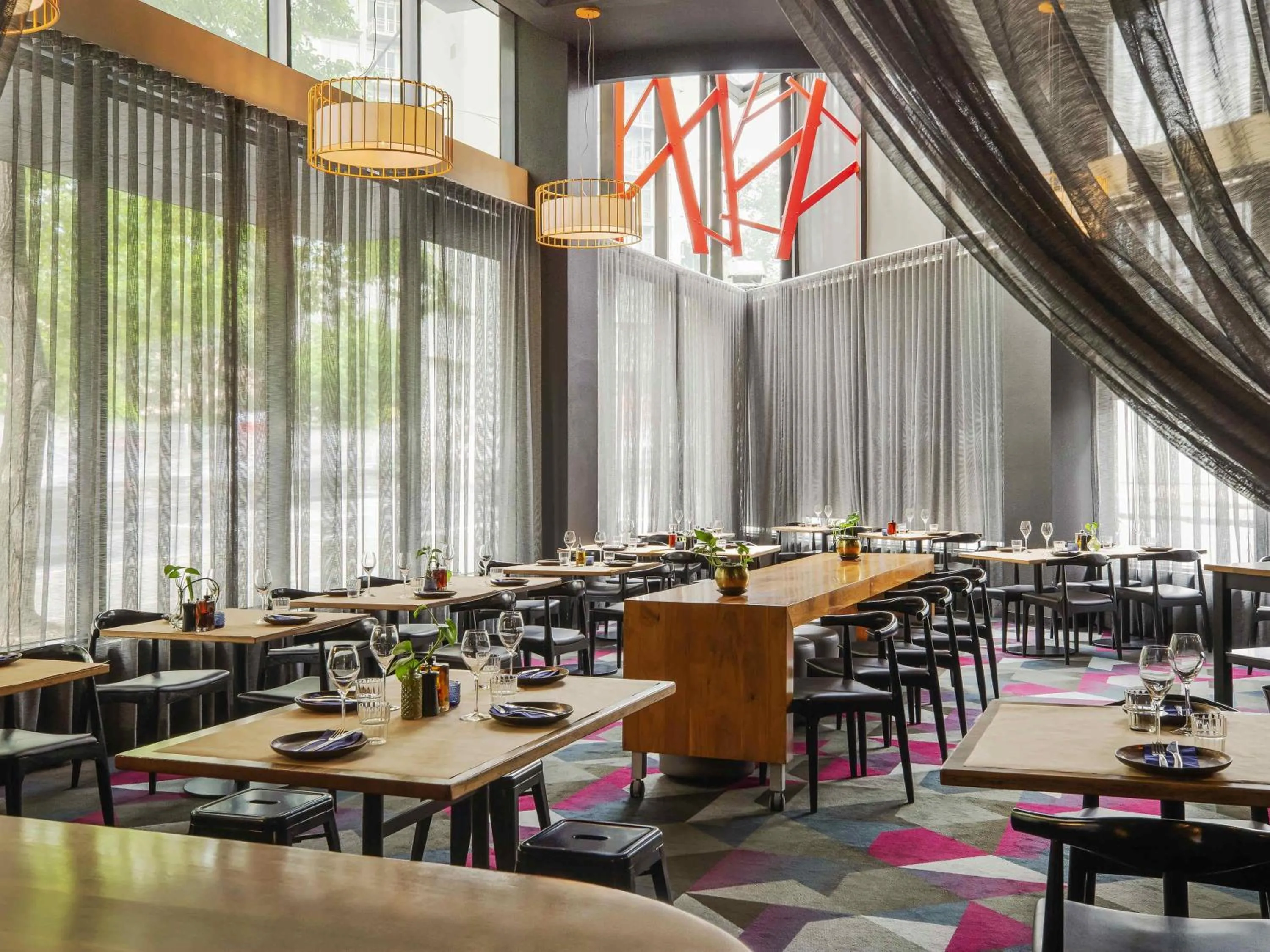 Restaurant/places to eat in Mantra Southbank