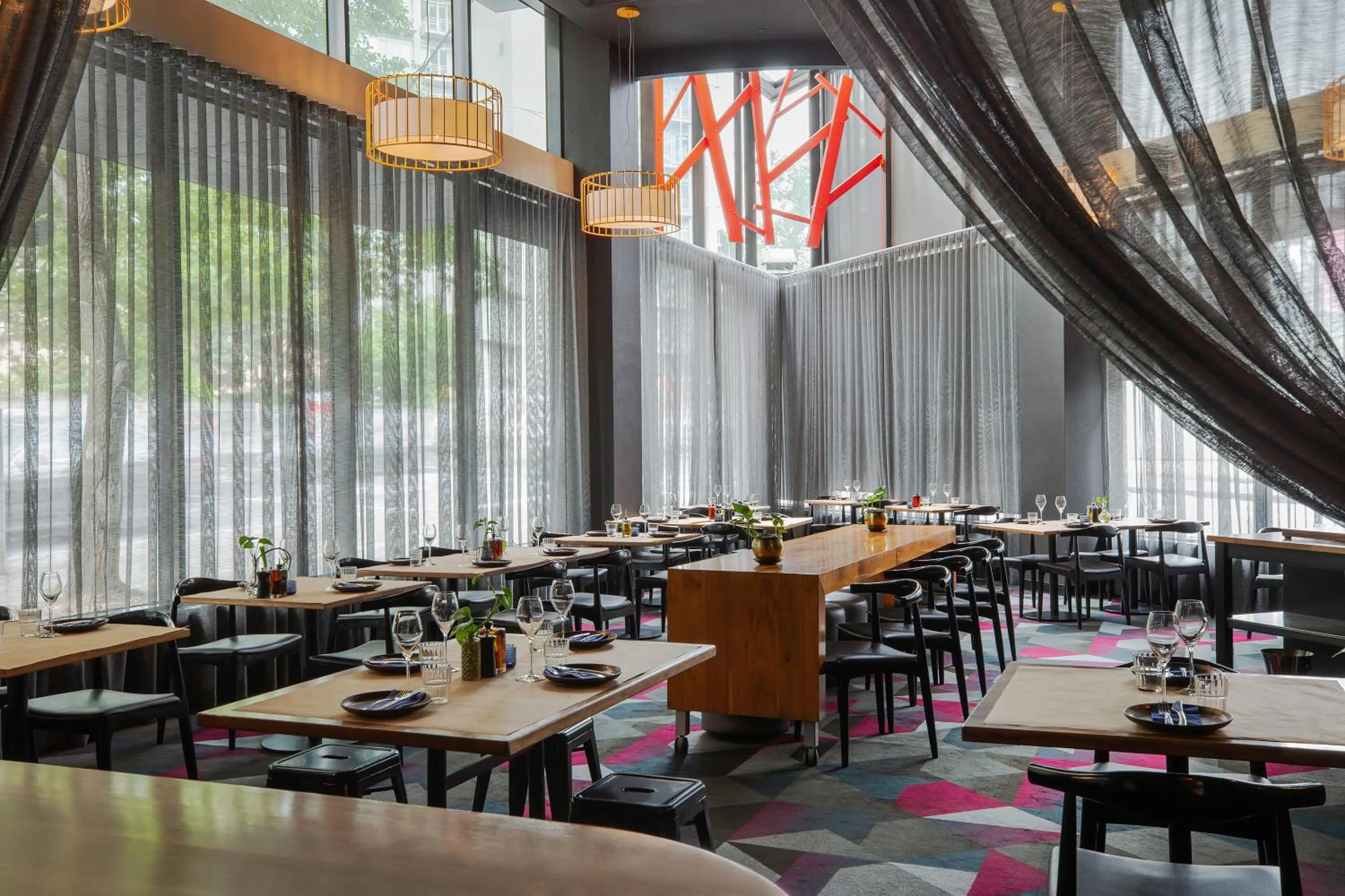 Restaurant/places to eat in Mantra Southbank