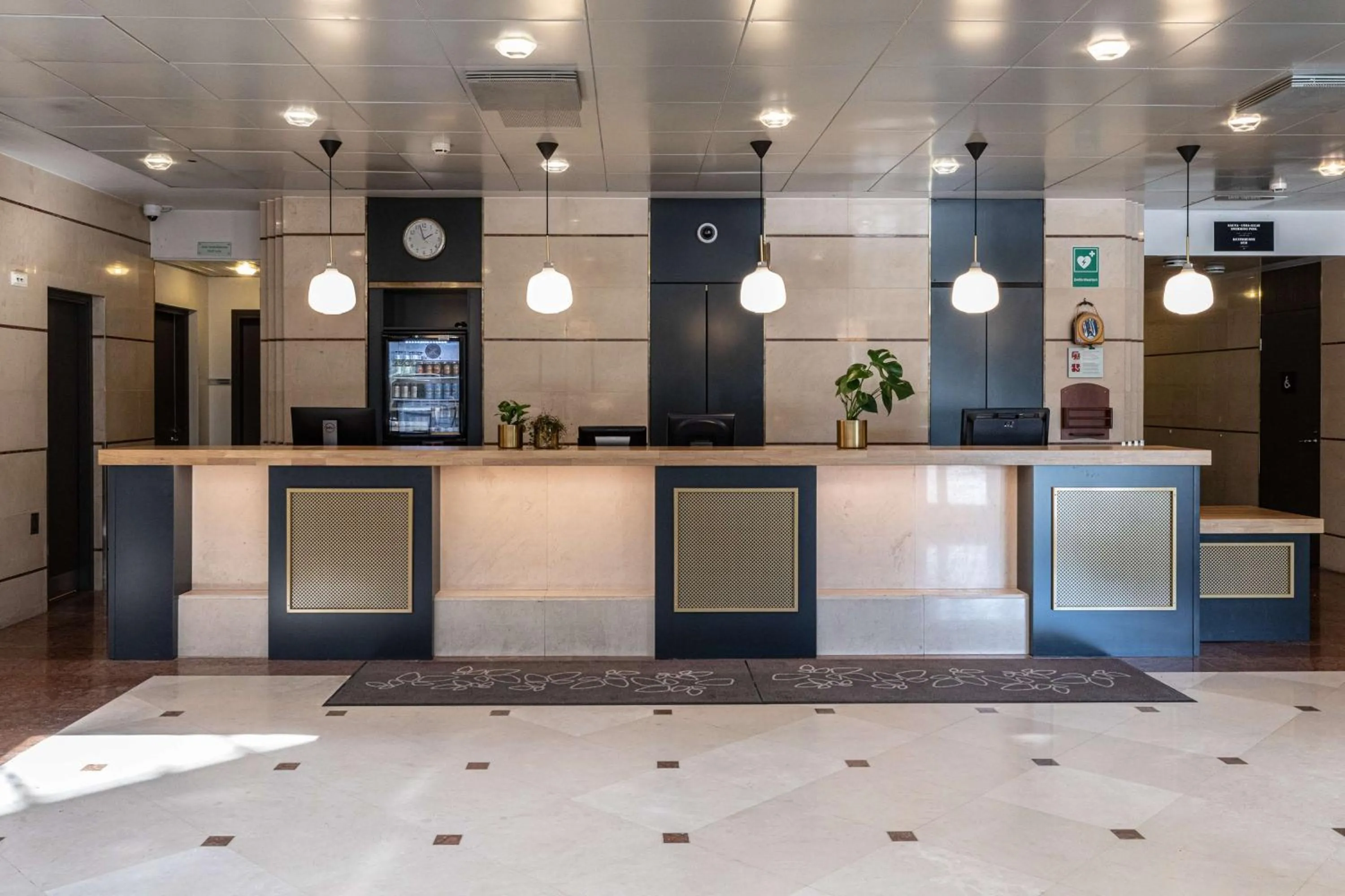 Lobby or reception in Scandic Jyväskylä Station