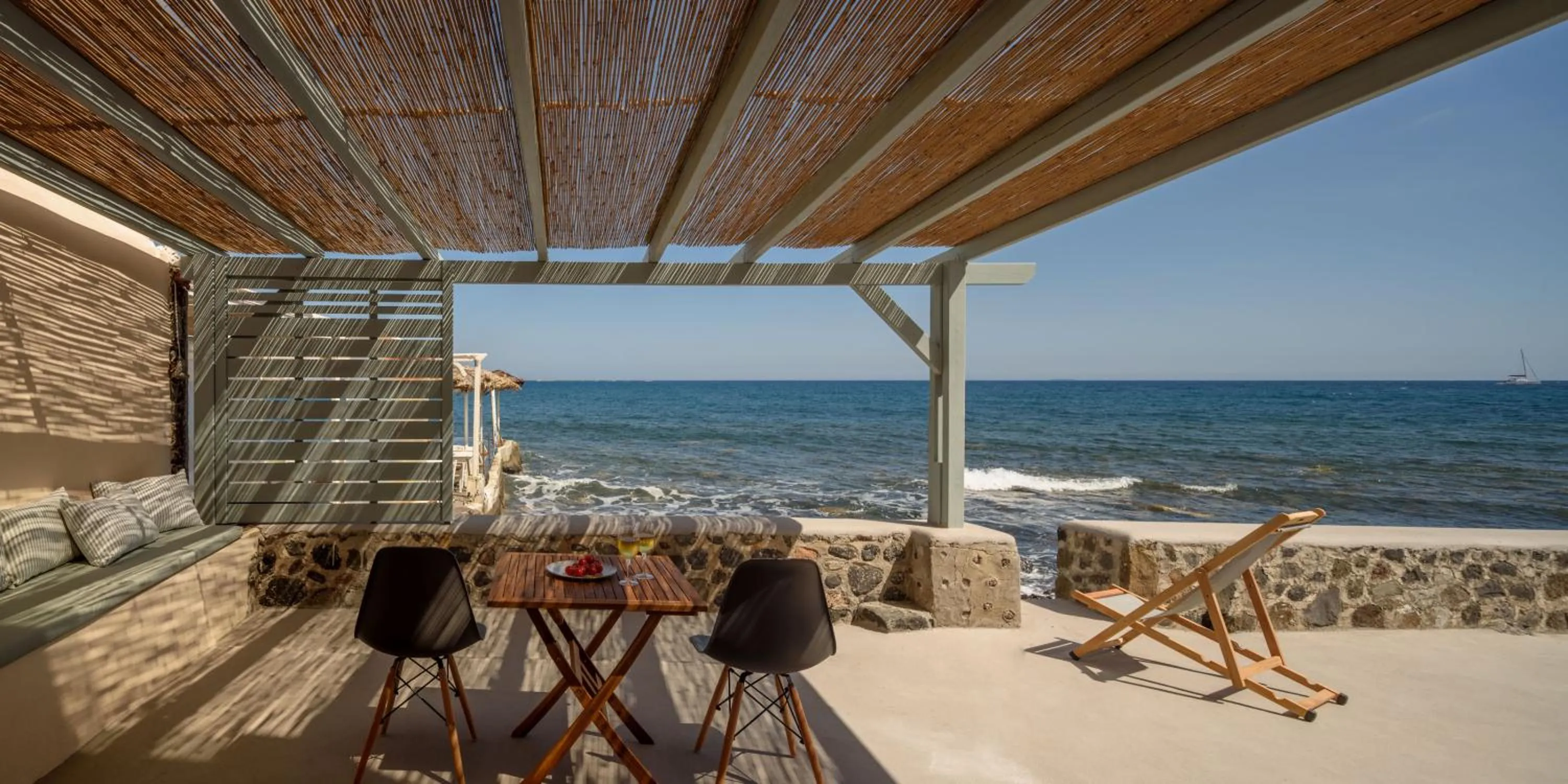 Sea view in Sublime Villa & Caves