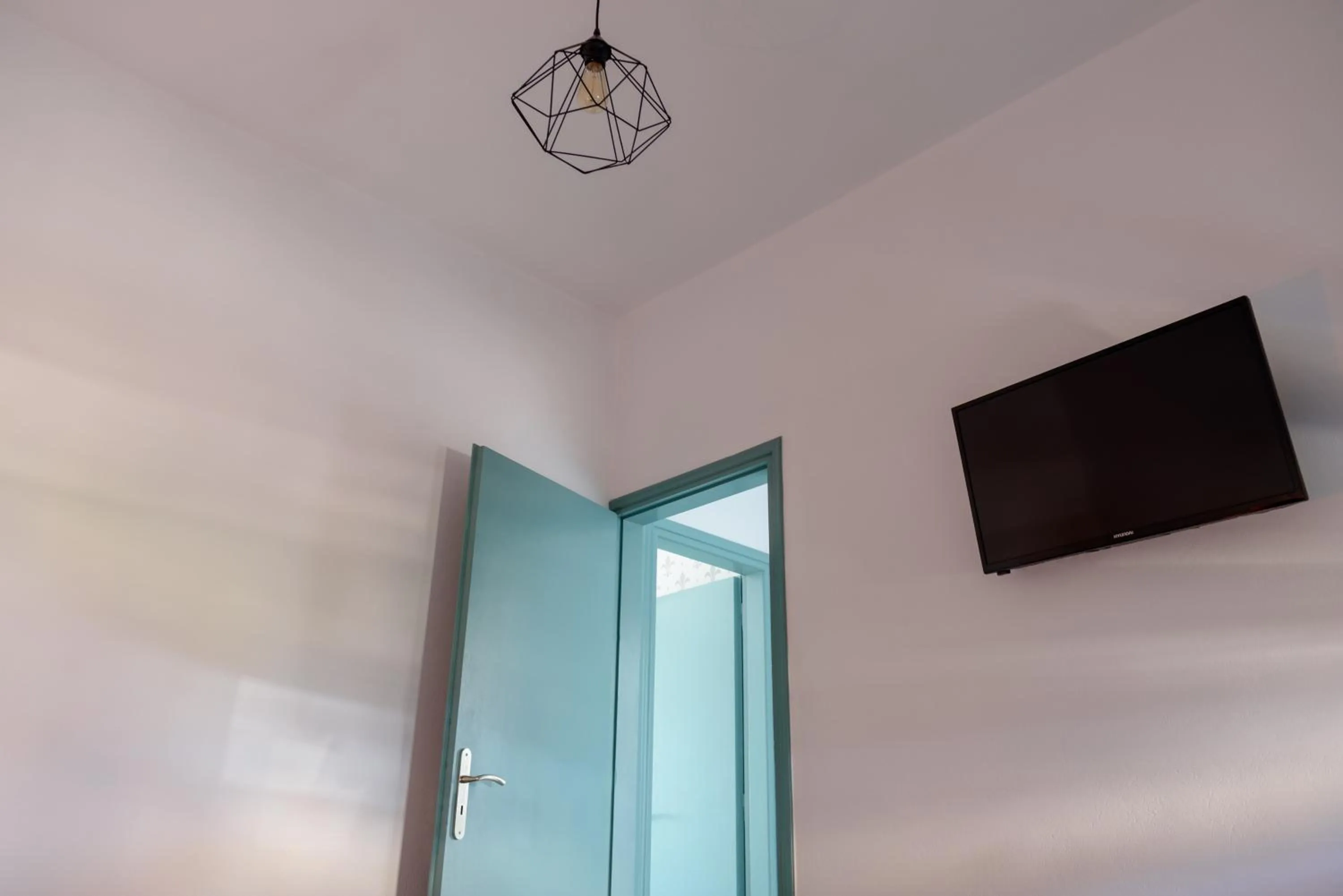 Property building in Sublime Villa & Caves