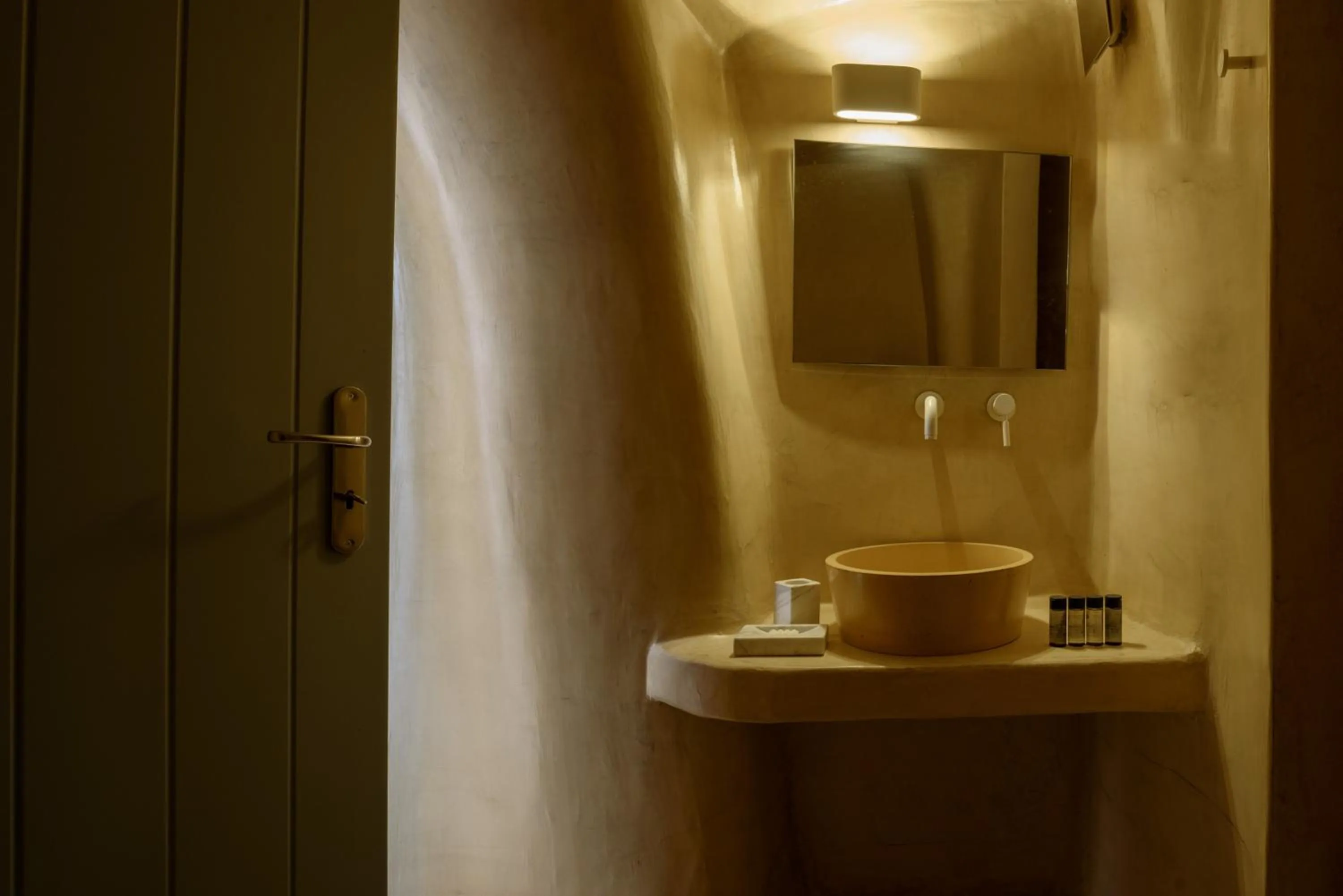 Bathroom in Sublime Villa & Caves