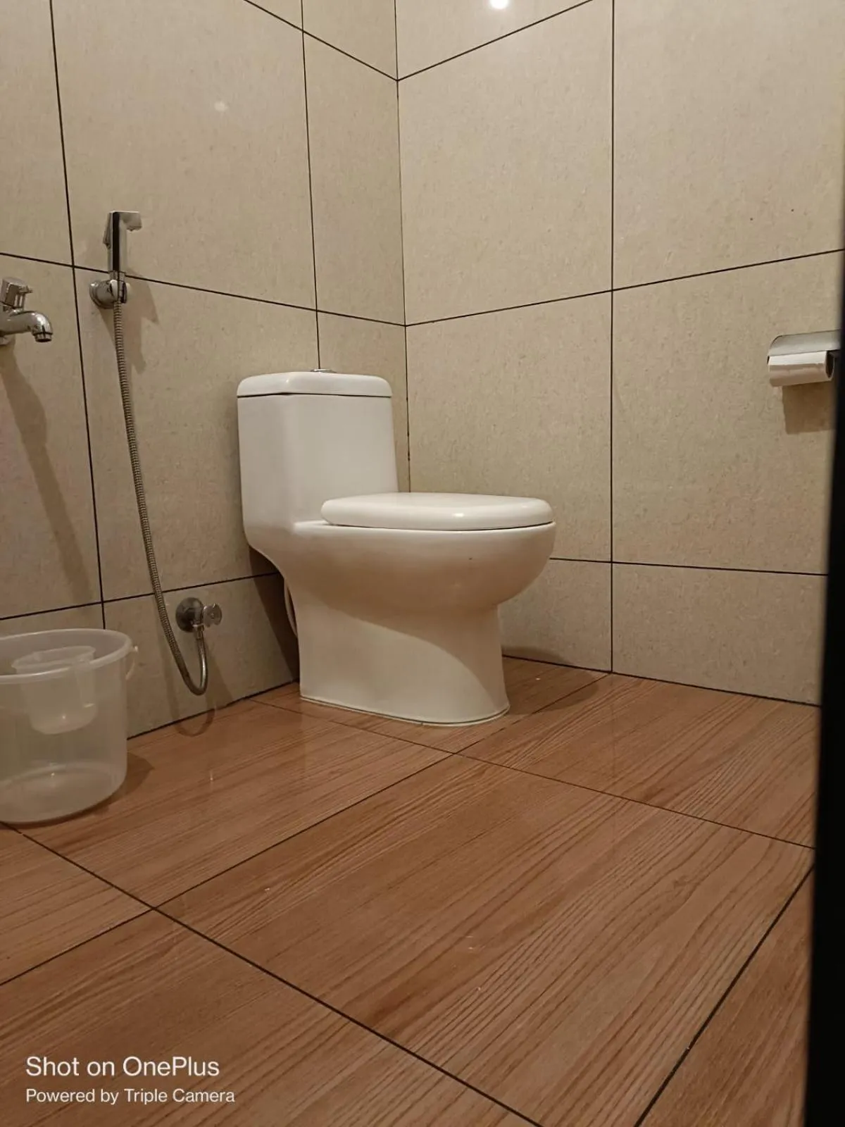 Bathroom in Ebenezer Plaza