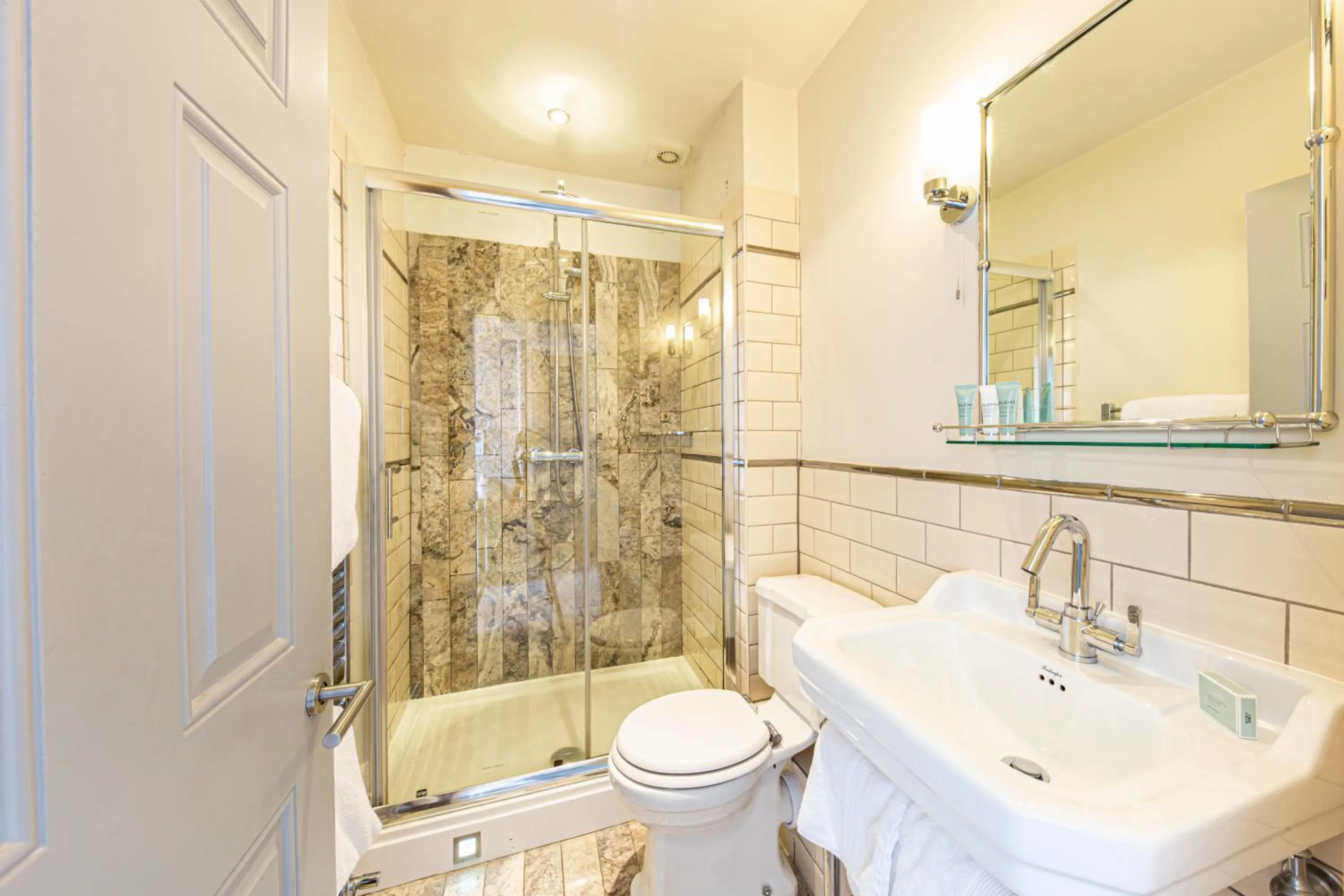 Bathroom in Escape Boutique B&B