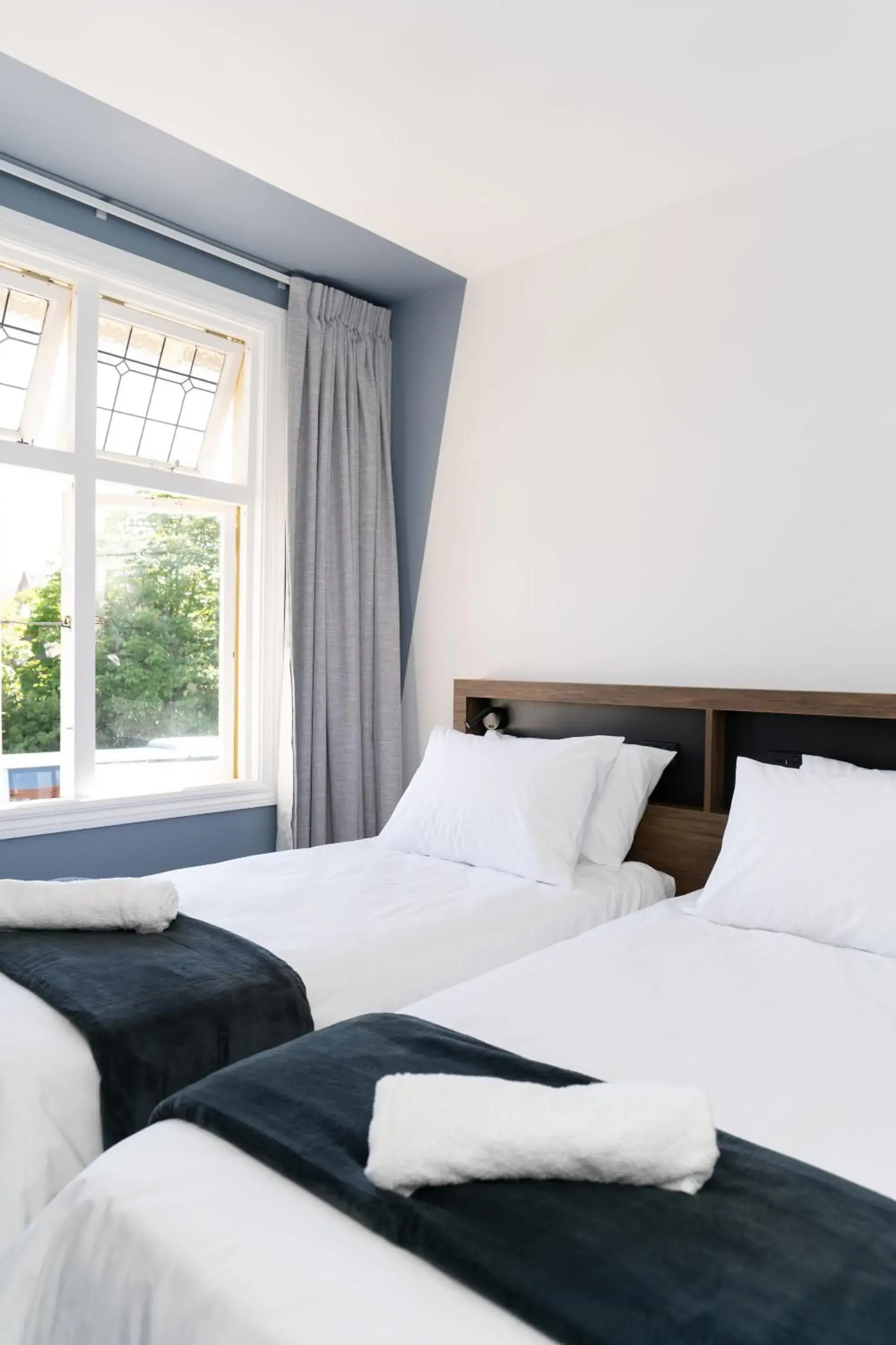 Twin Room in Haka House Christchurch Twin Room in Haka House Christchurch