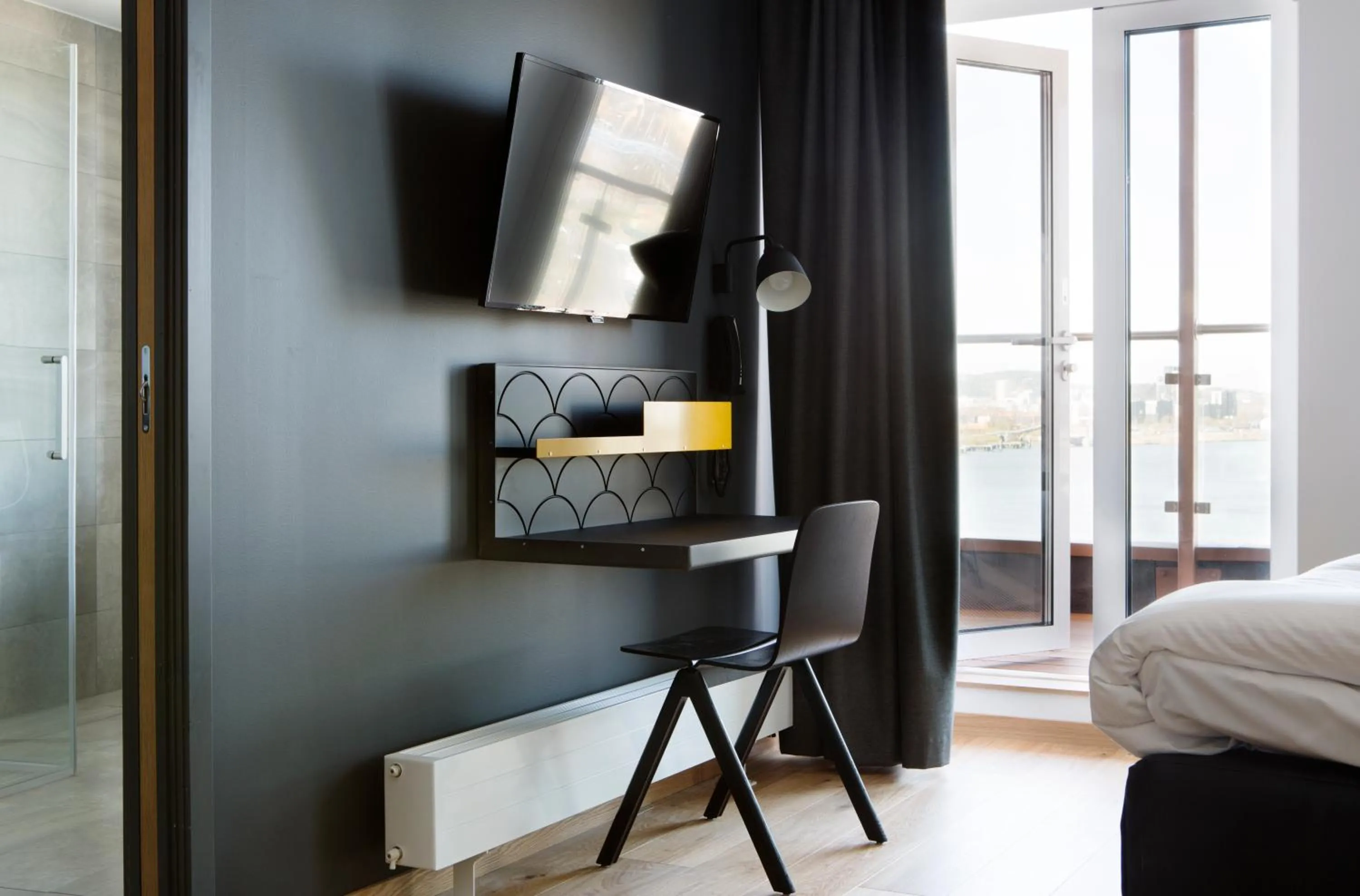 TV and multimedia, Bed in Comfort Hotel Göteborg