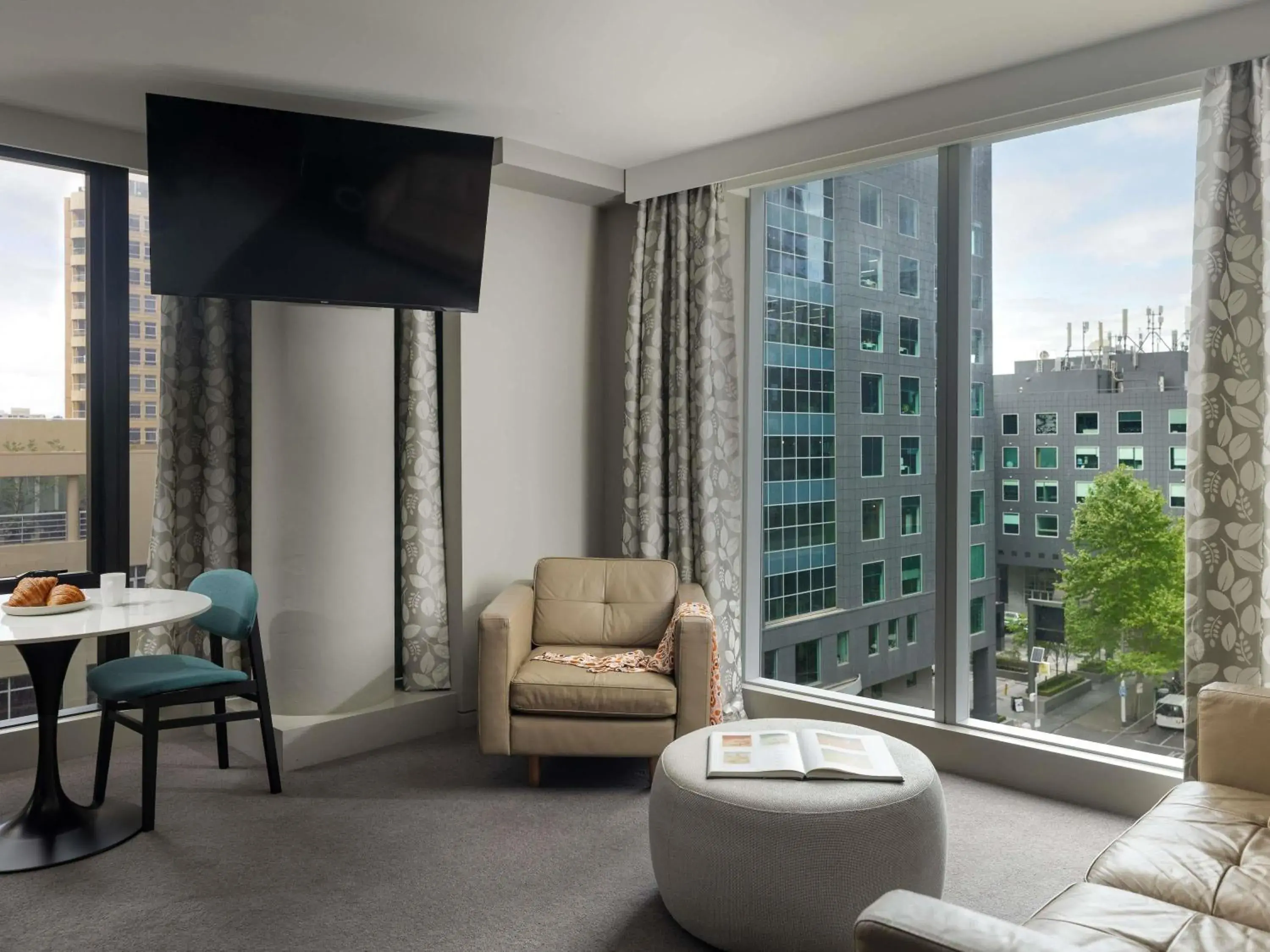 One Bedroom Deluxe Suite in The Olsen Melbourne Art Series One Bedroom Deluxe Suite in The Olsen Melbourne Art Series