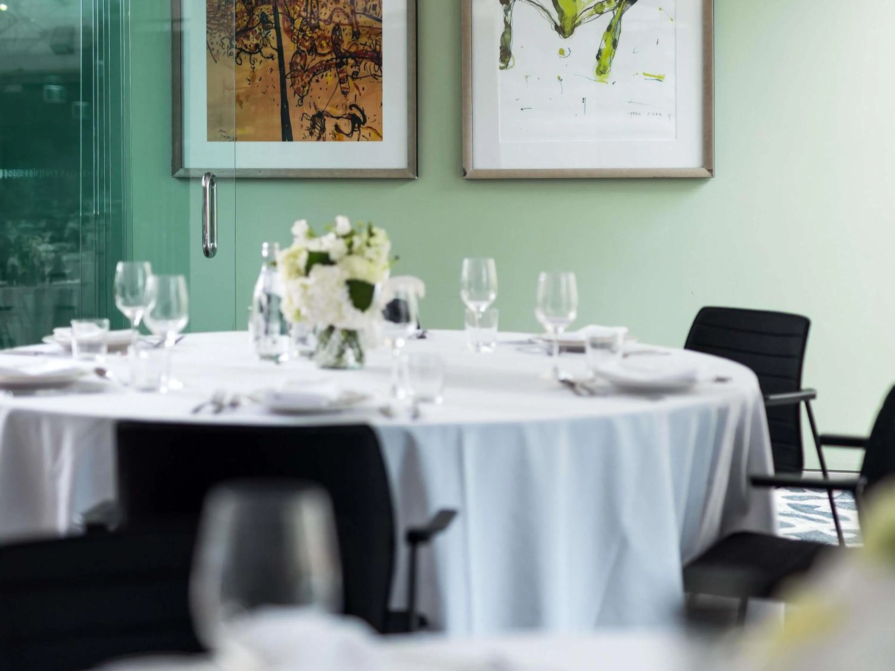 Meeting/conference room in The Olsen Melbourne Art Series