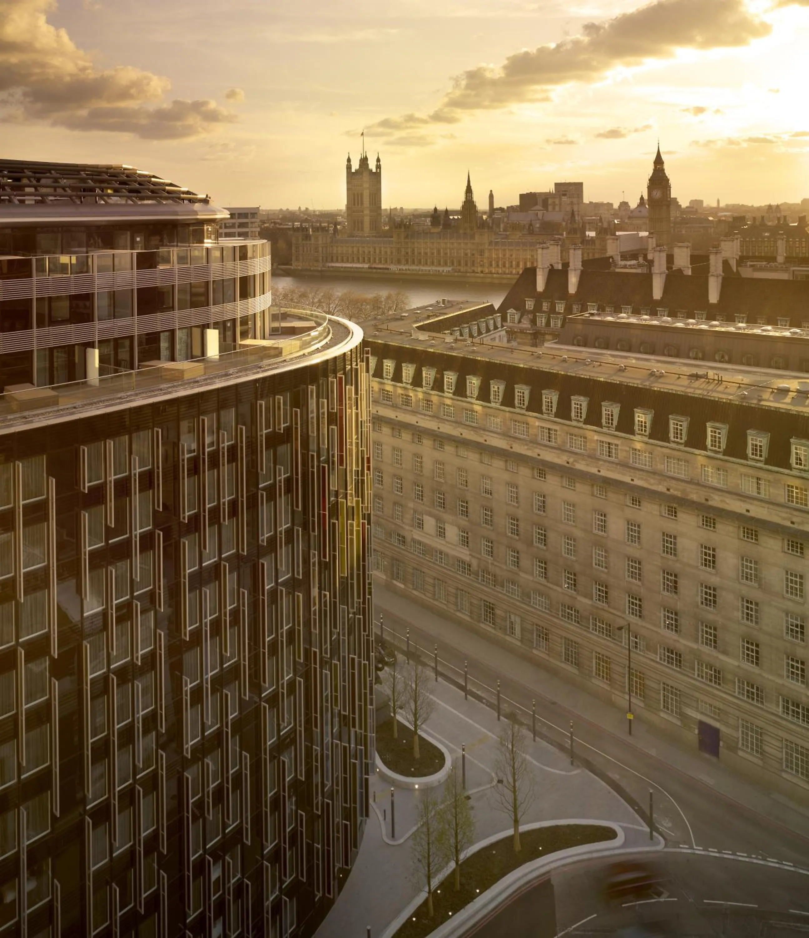 Facade/entrance in Park Plaza London Westminster Bridge