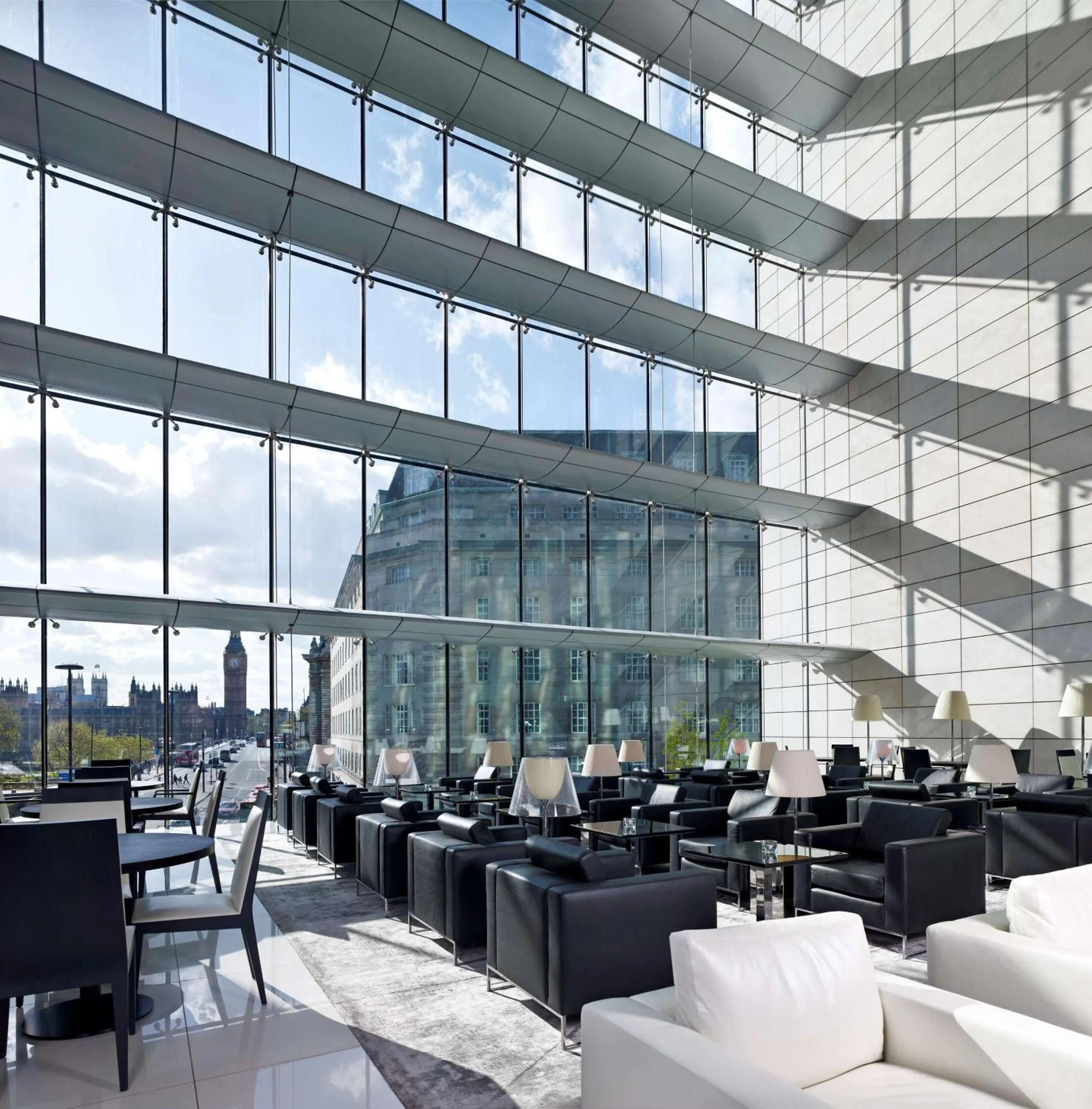 Lounge or bar in Park Plaza London Westminster Bridge