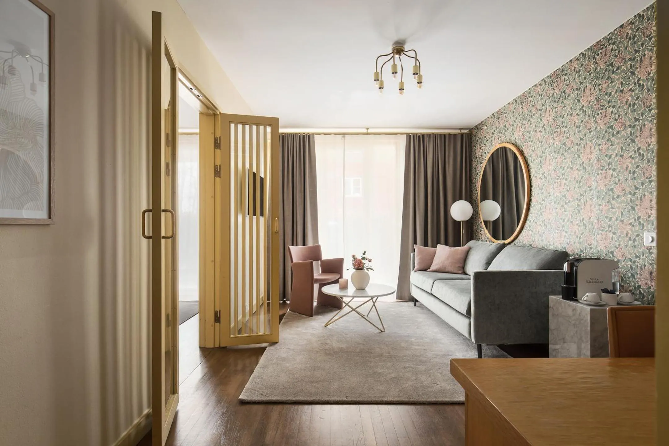 Living room, Bed in Villa Källhagen