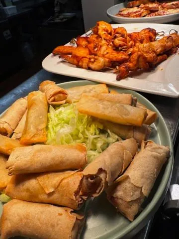 Lunch in Haigs Hotel