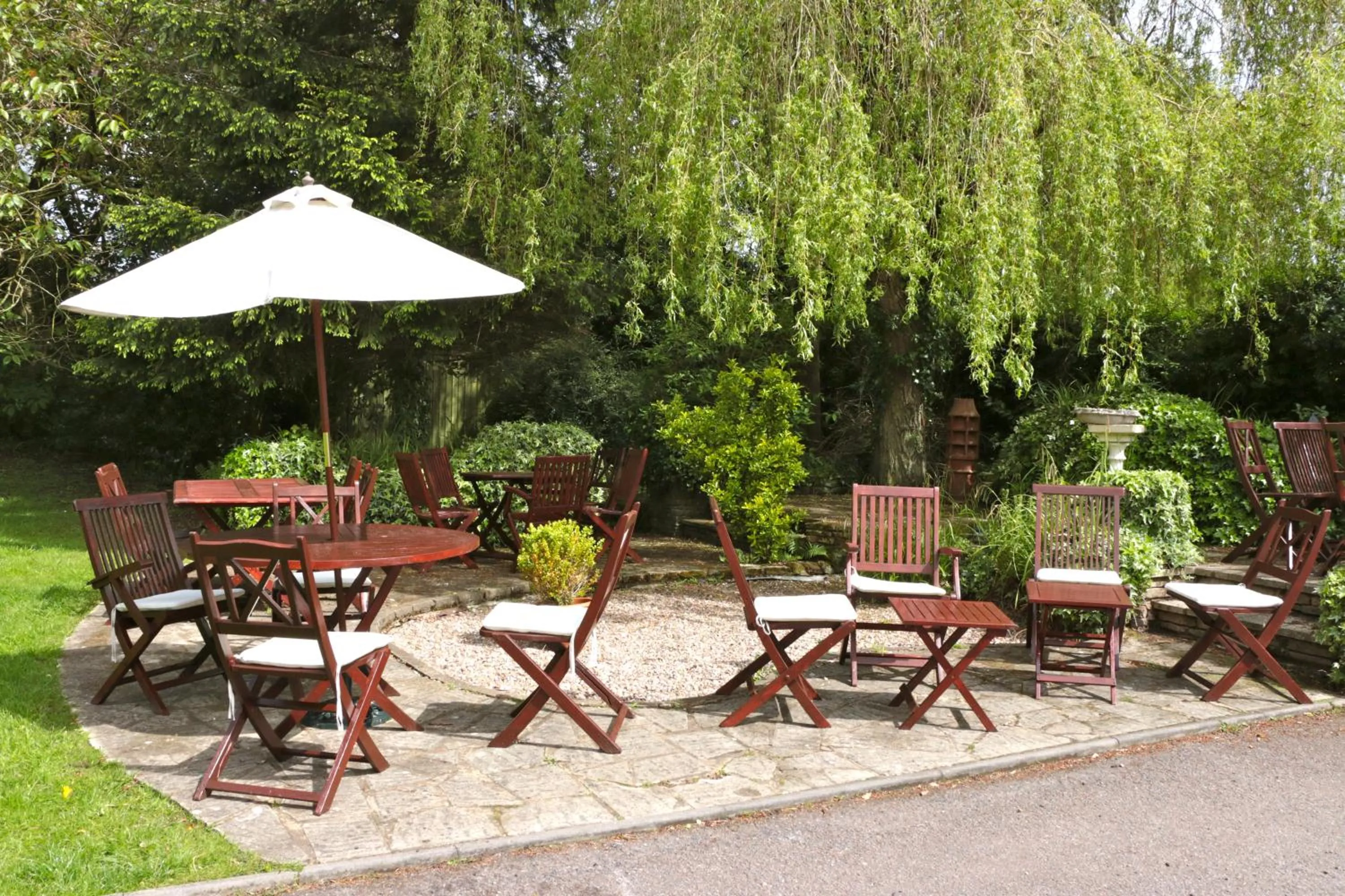 Patio in Haigs Hotel