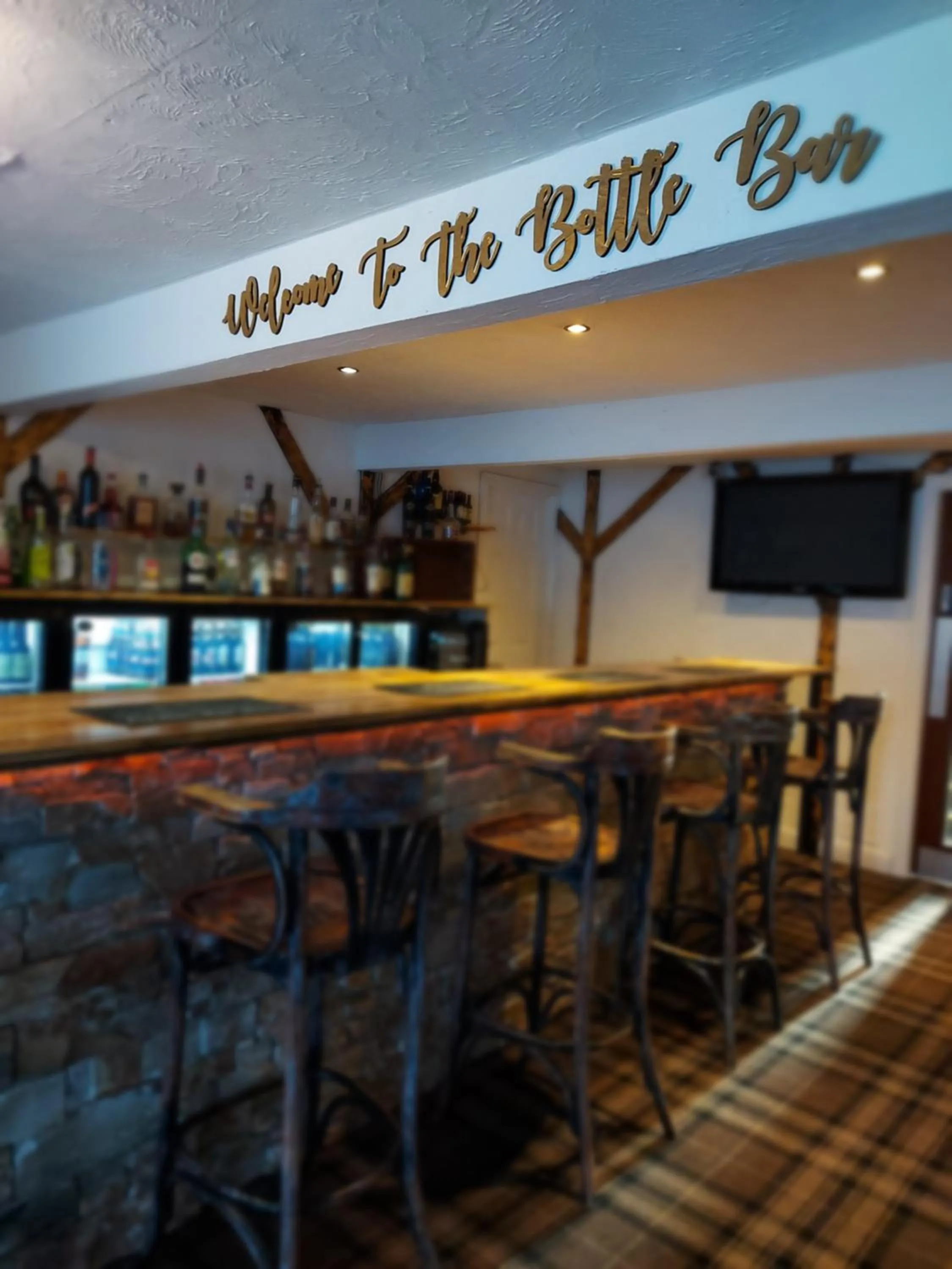 Restaurant/places to eat in Grains Bar Hotel