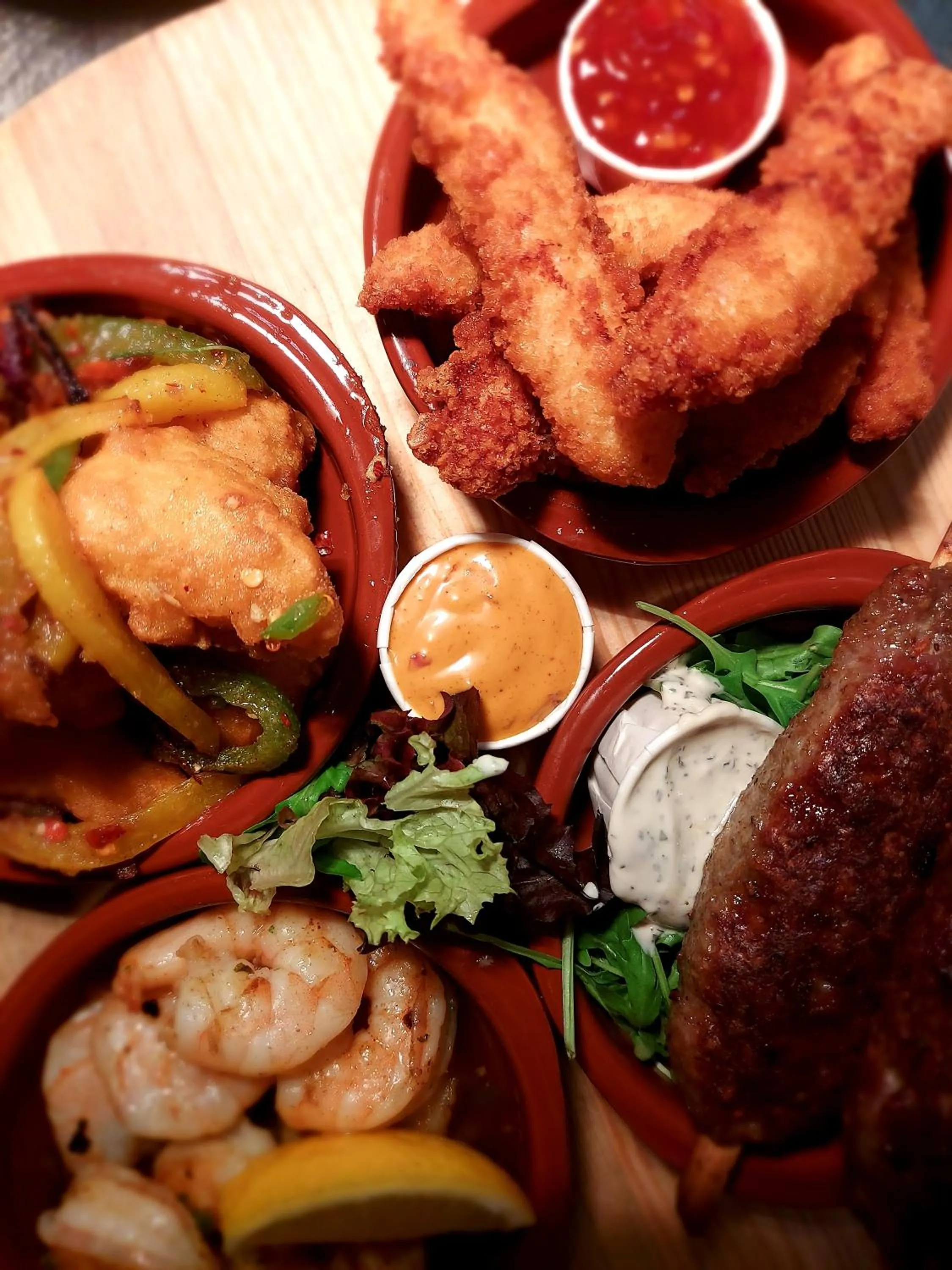 Restaurant/places to eat in Grains Bar Hotel