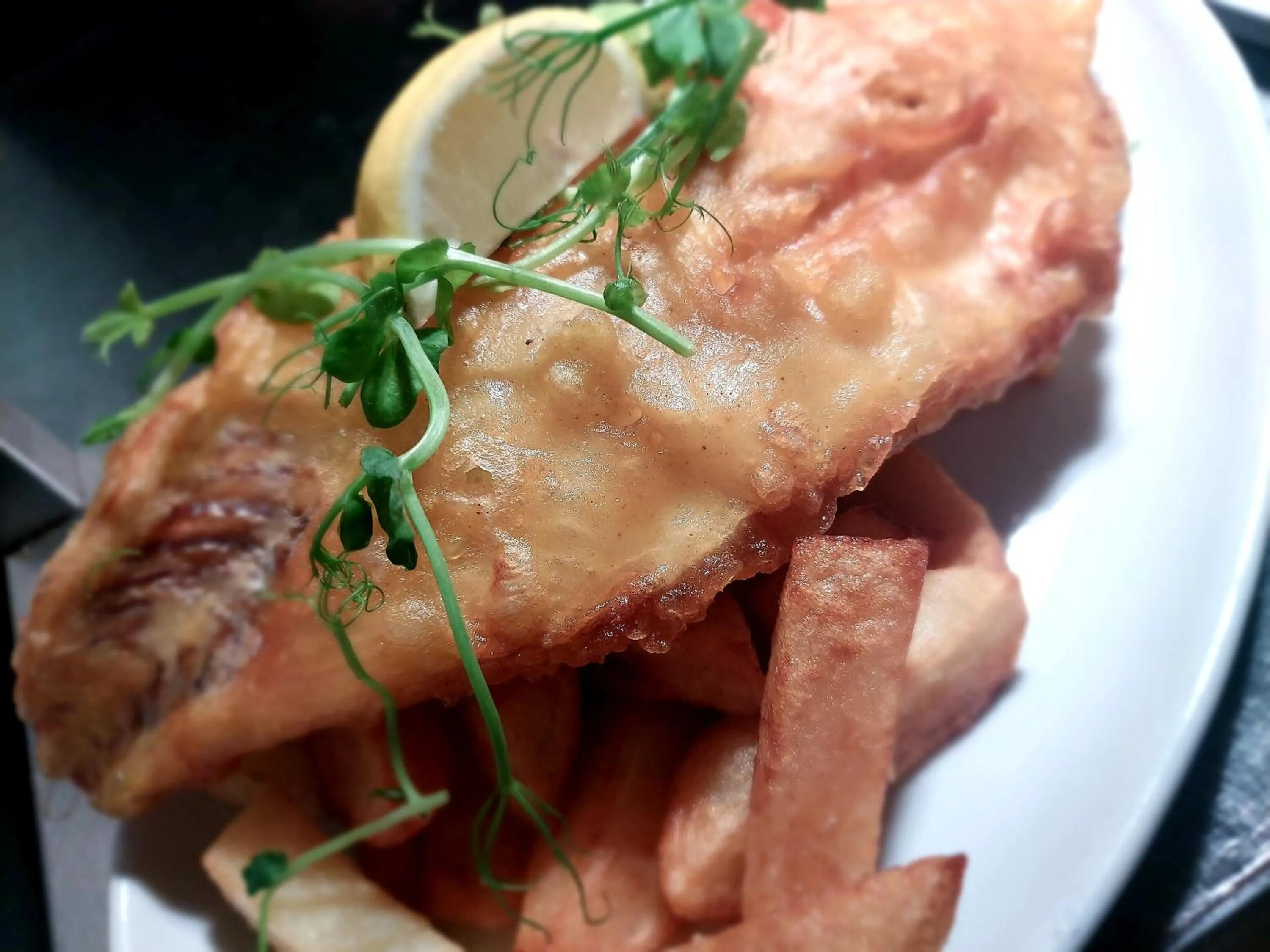 Restaurant/places to eat in Grains Bar Hotel