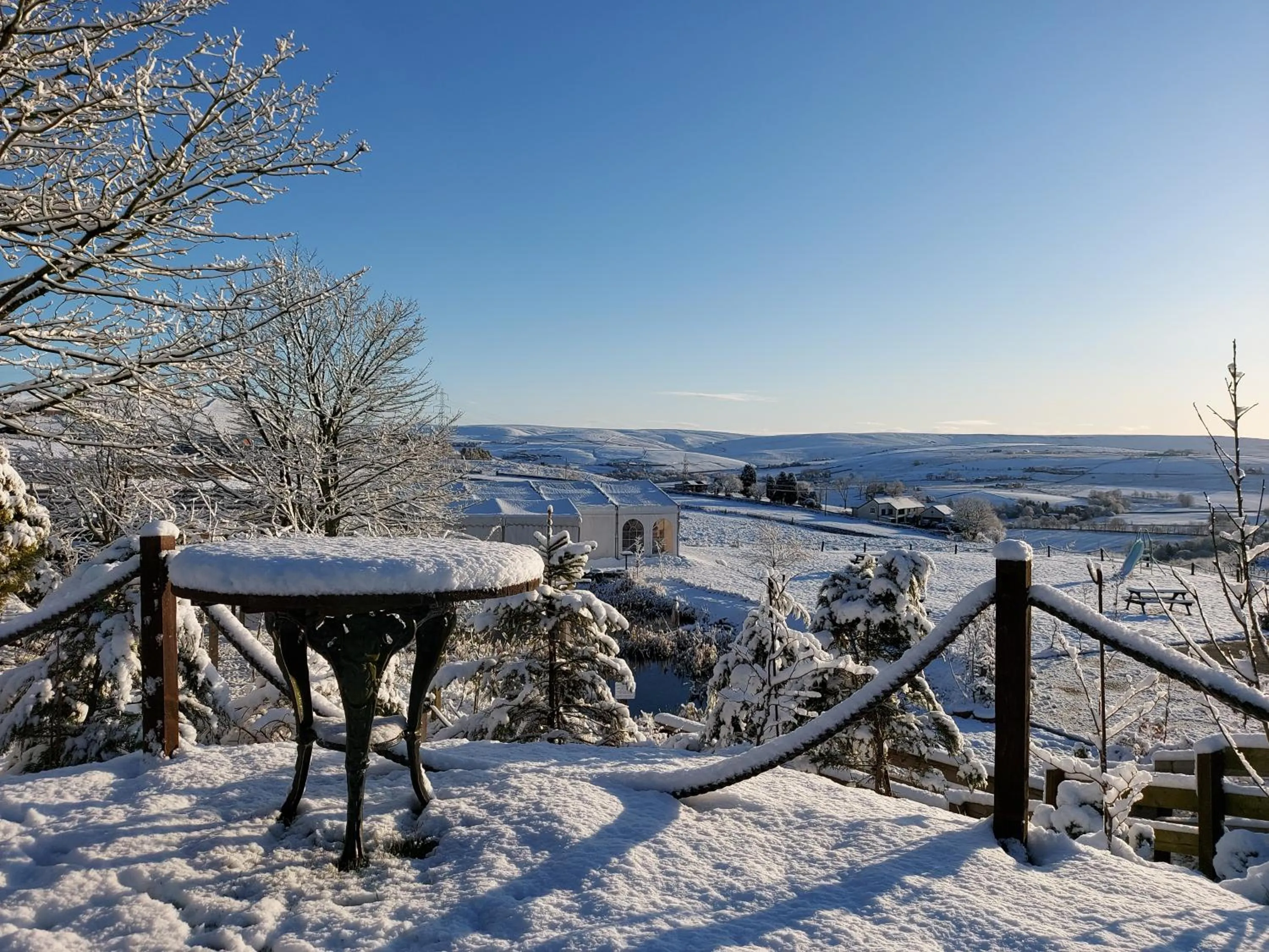 Day in Grains Bar Hotel