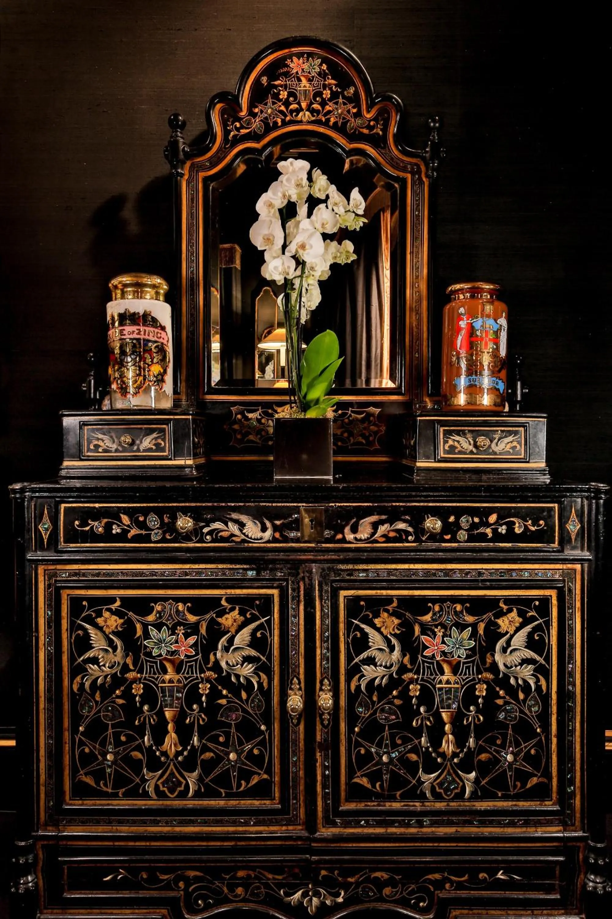 Bedroom in Blakes Hotel