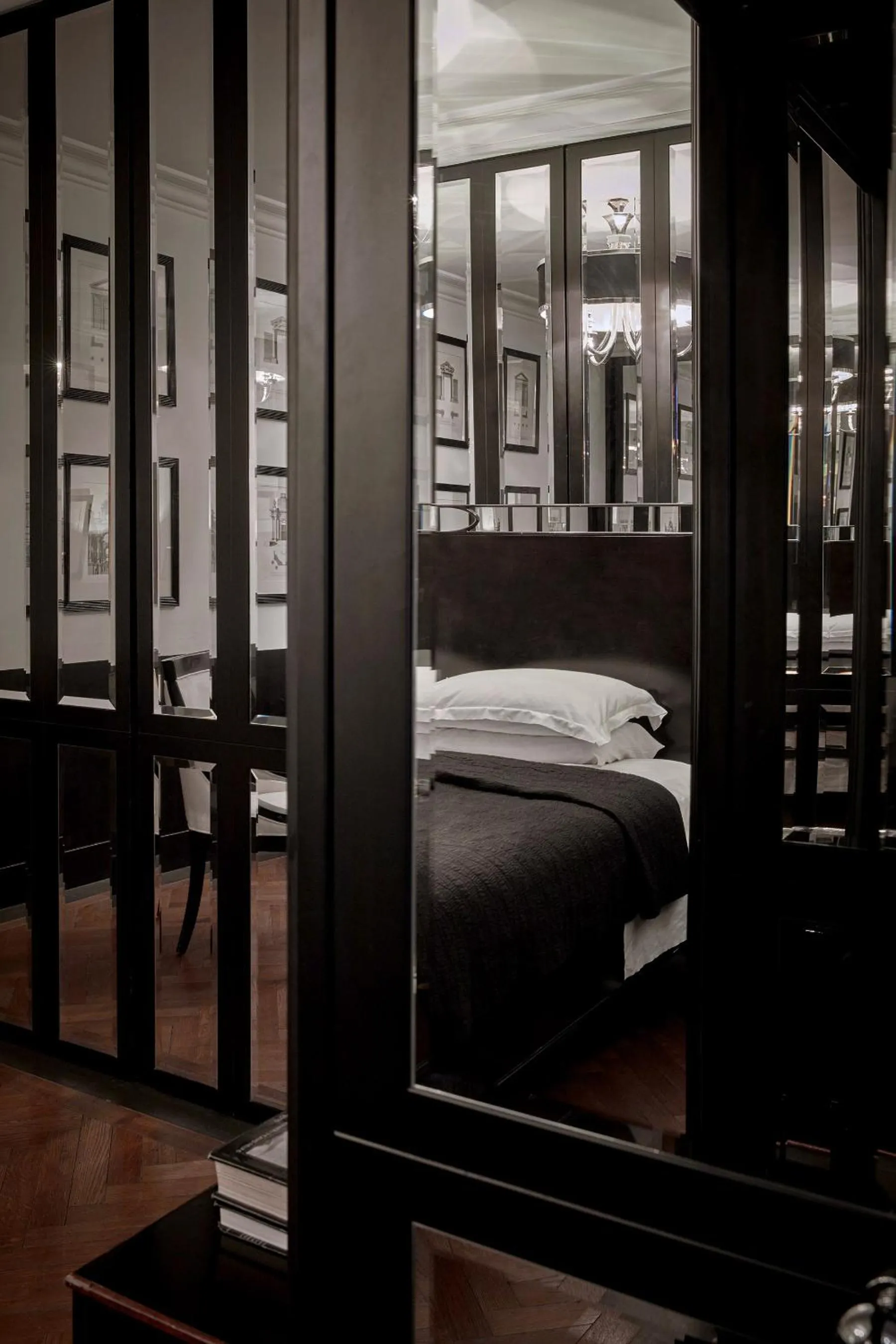 Bedroom in Blakes Hotel