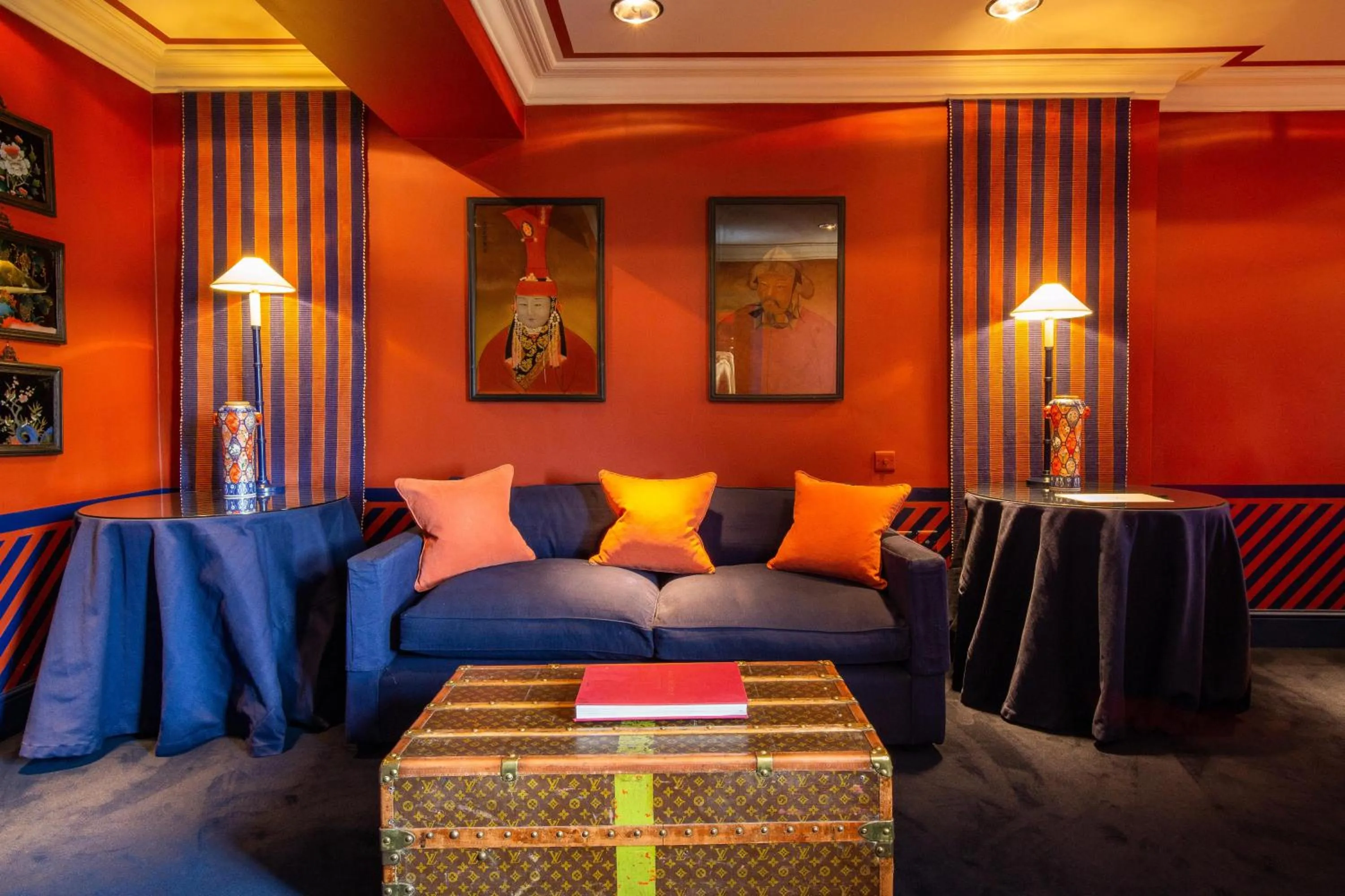 Living room, Seating Area in Blakes Hotel