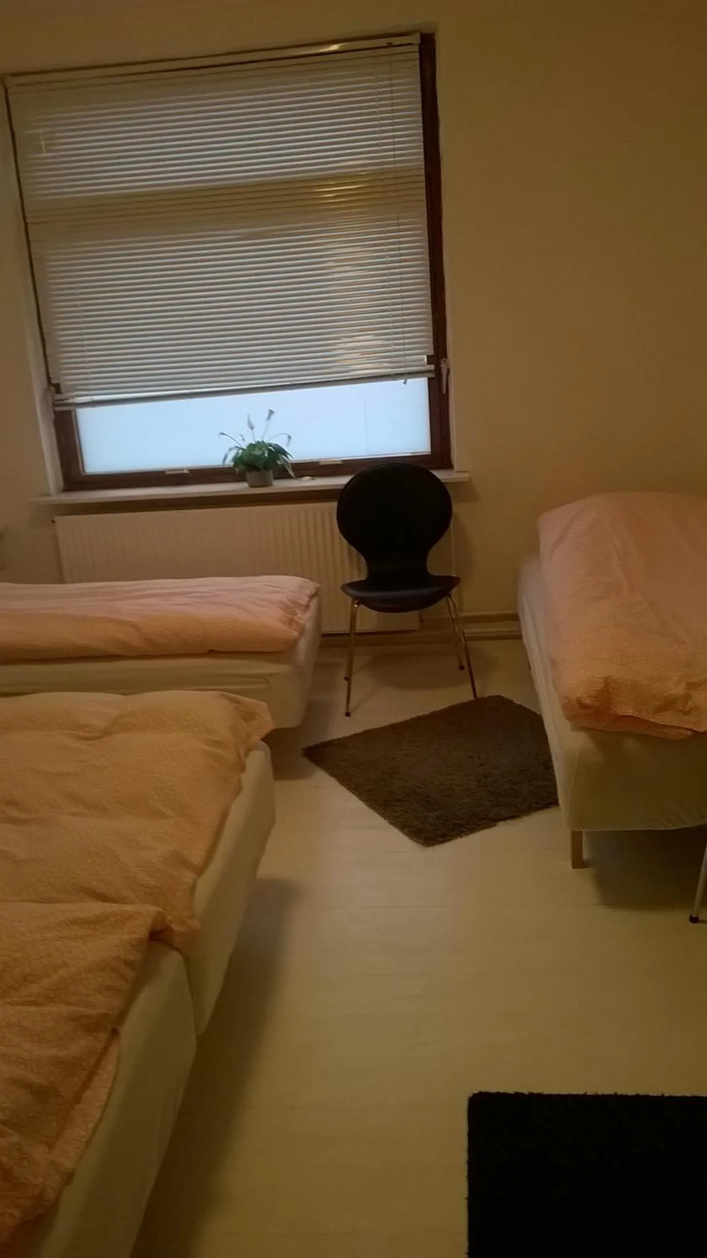 Bedroom in Pasescia Bed and Breakfast.