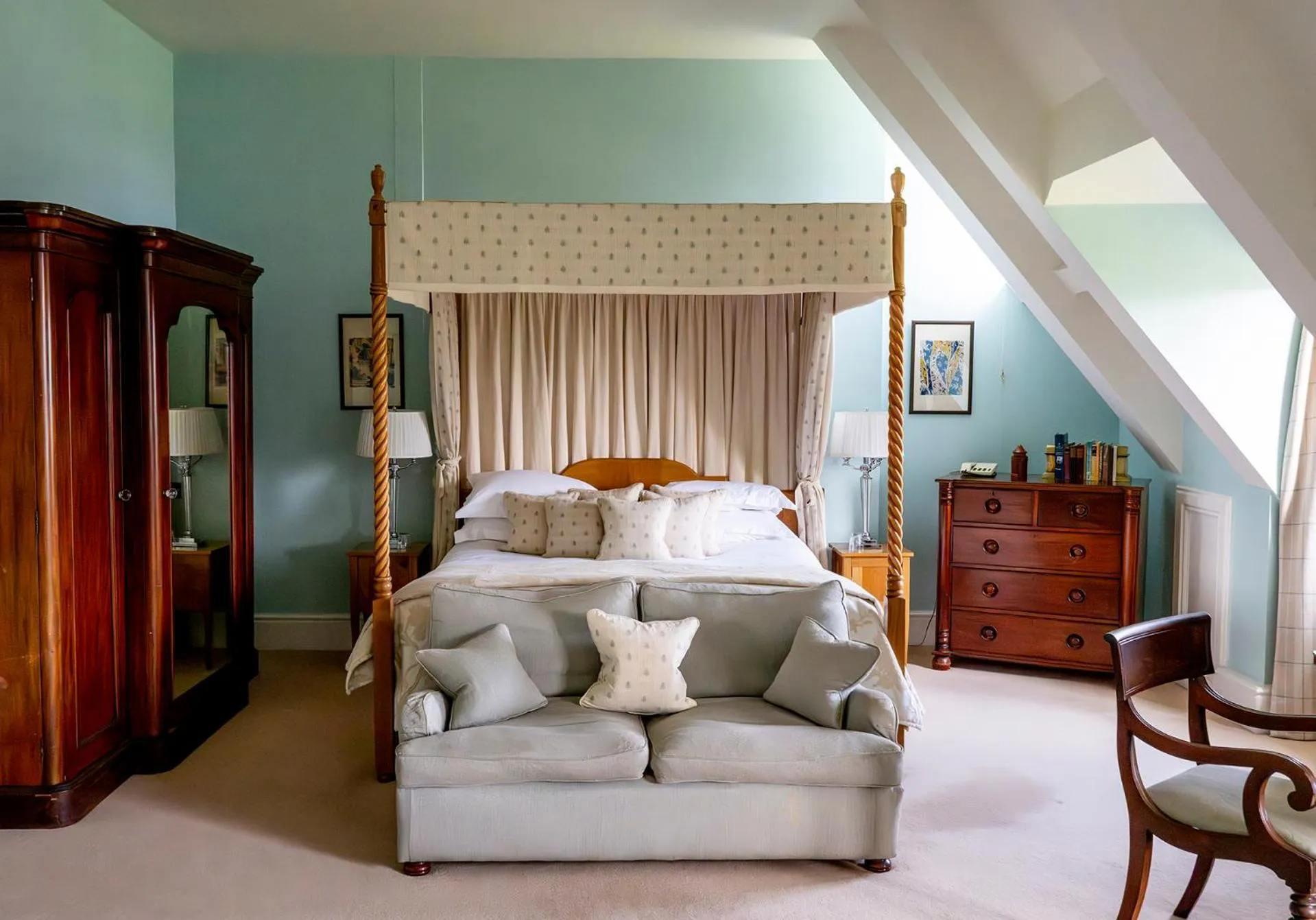 Bed in Llangoed Hall