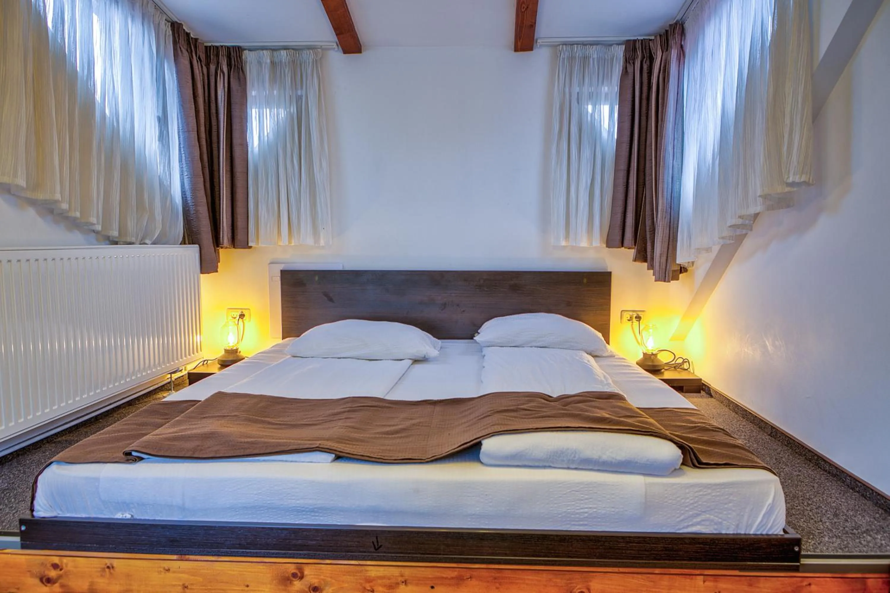 Bedroom, Bed in Residence Ambient