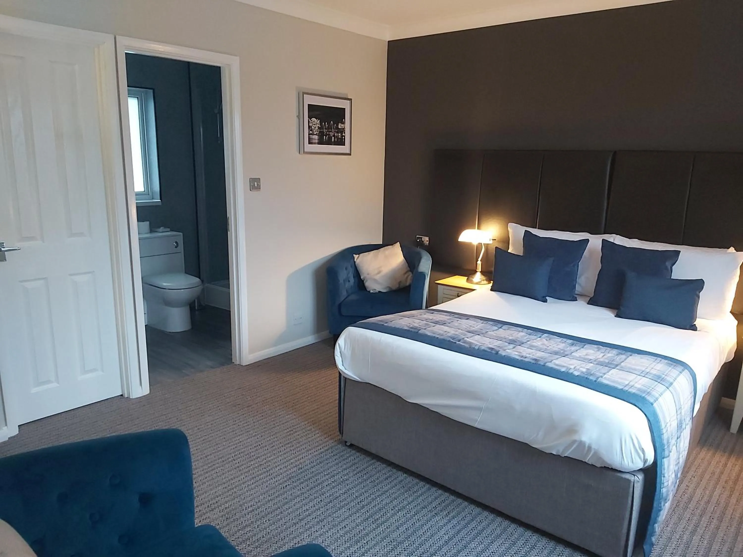 Bedroom, Bed in The Judds Folly Hotel, Sure Hotel Collection by Best Western