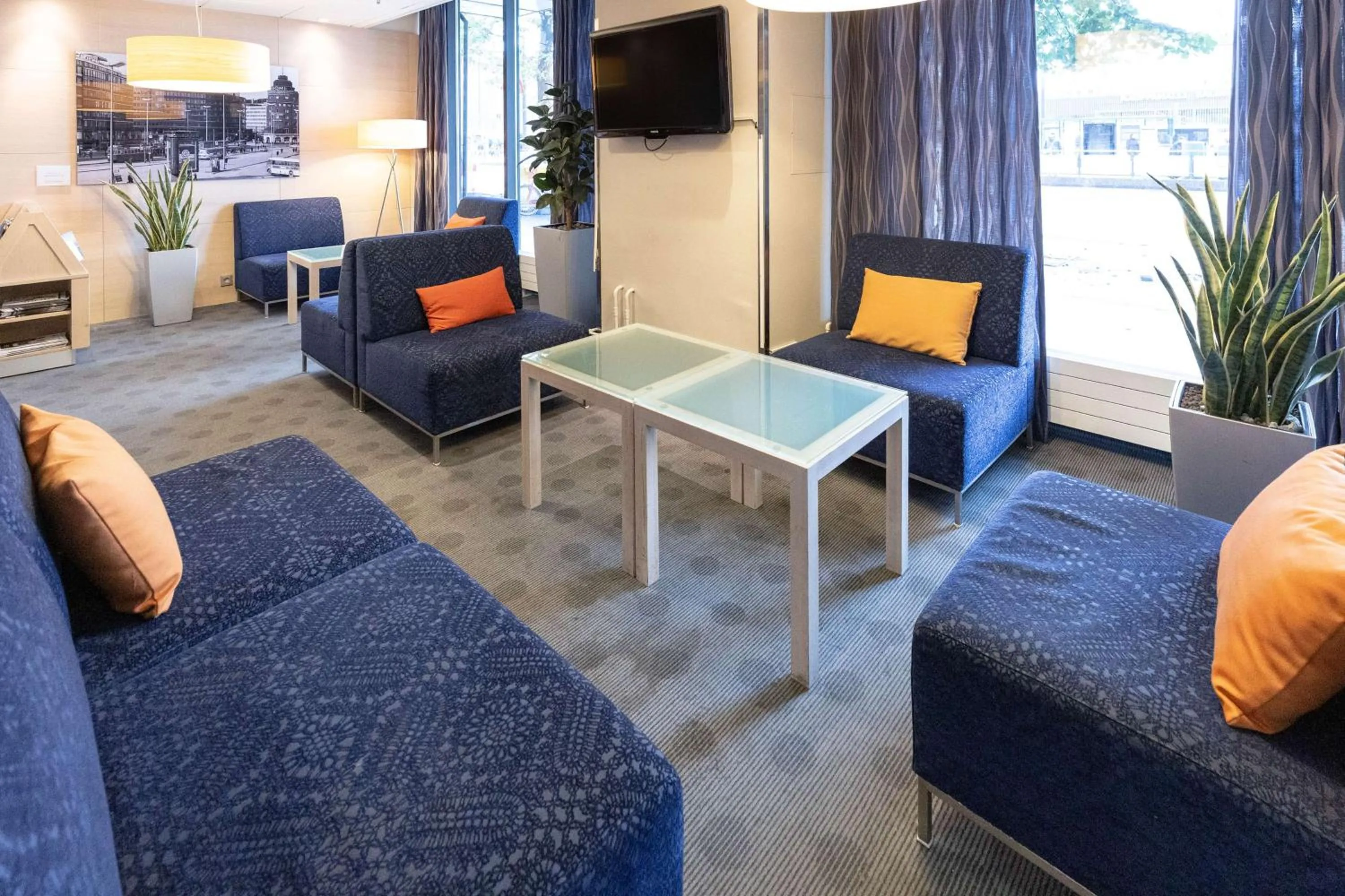 Lobby or reception in Scandic Hakaniemi